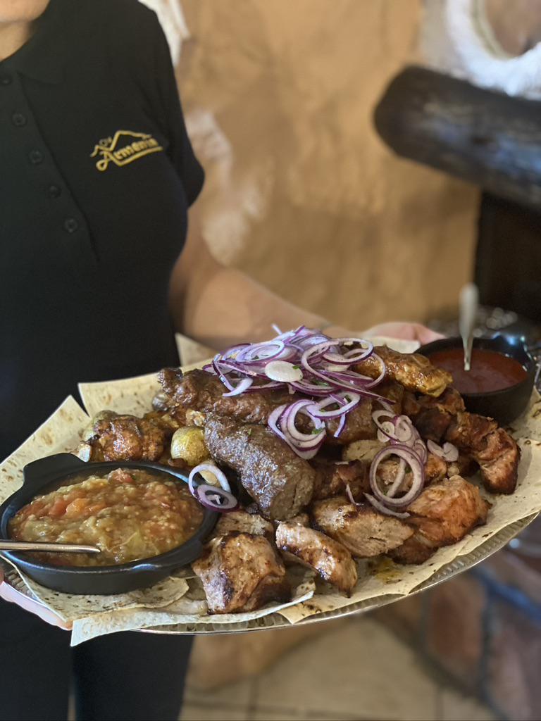 Old Armenia kavkaz restaurant foto 4