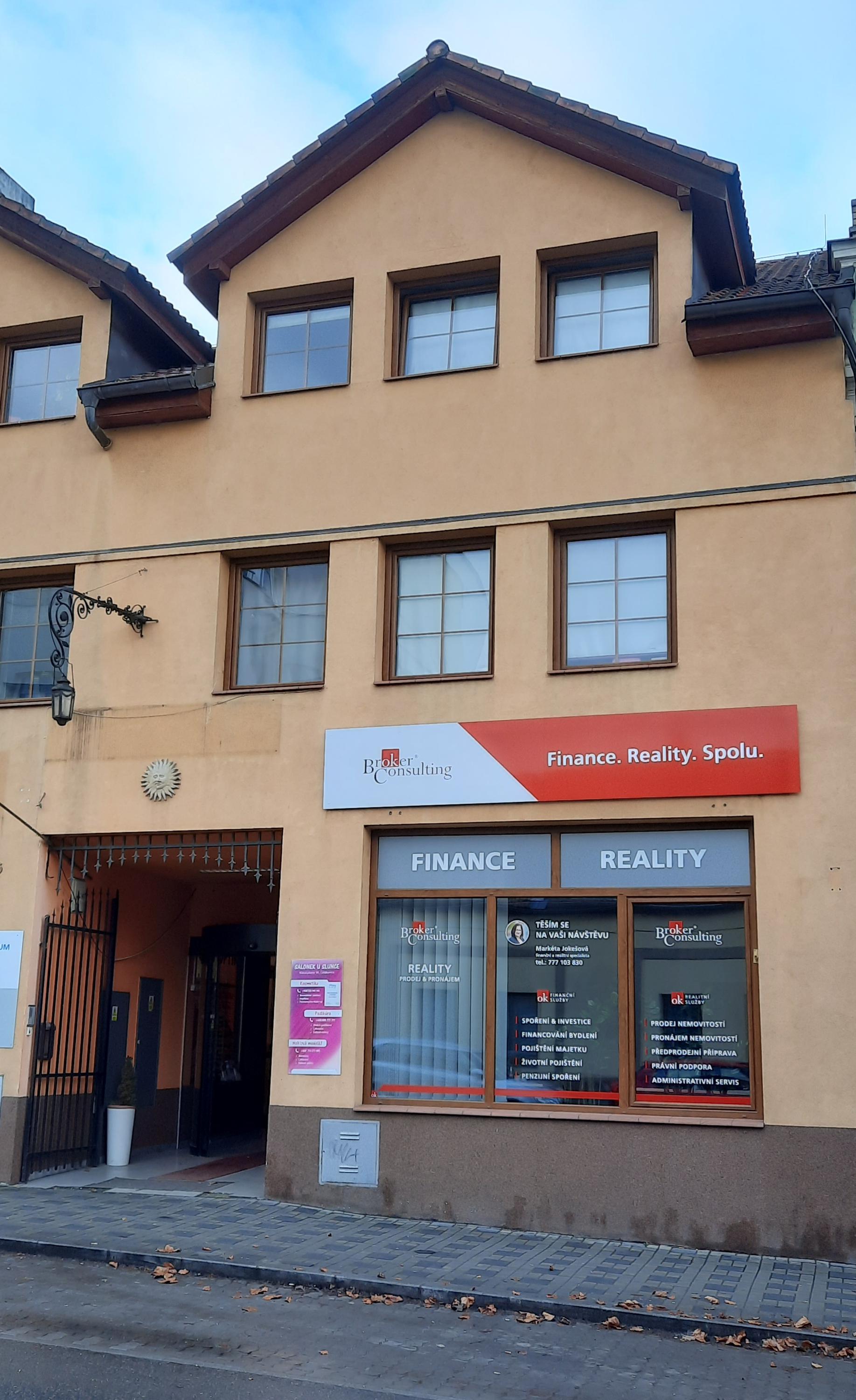 Broker Consulting, a.s. - Markéta Jokešová foto 3