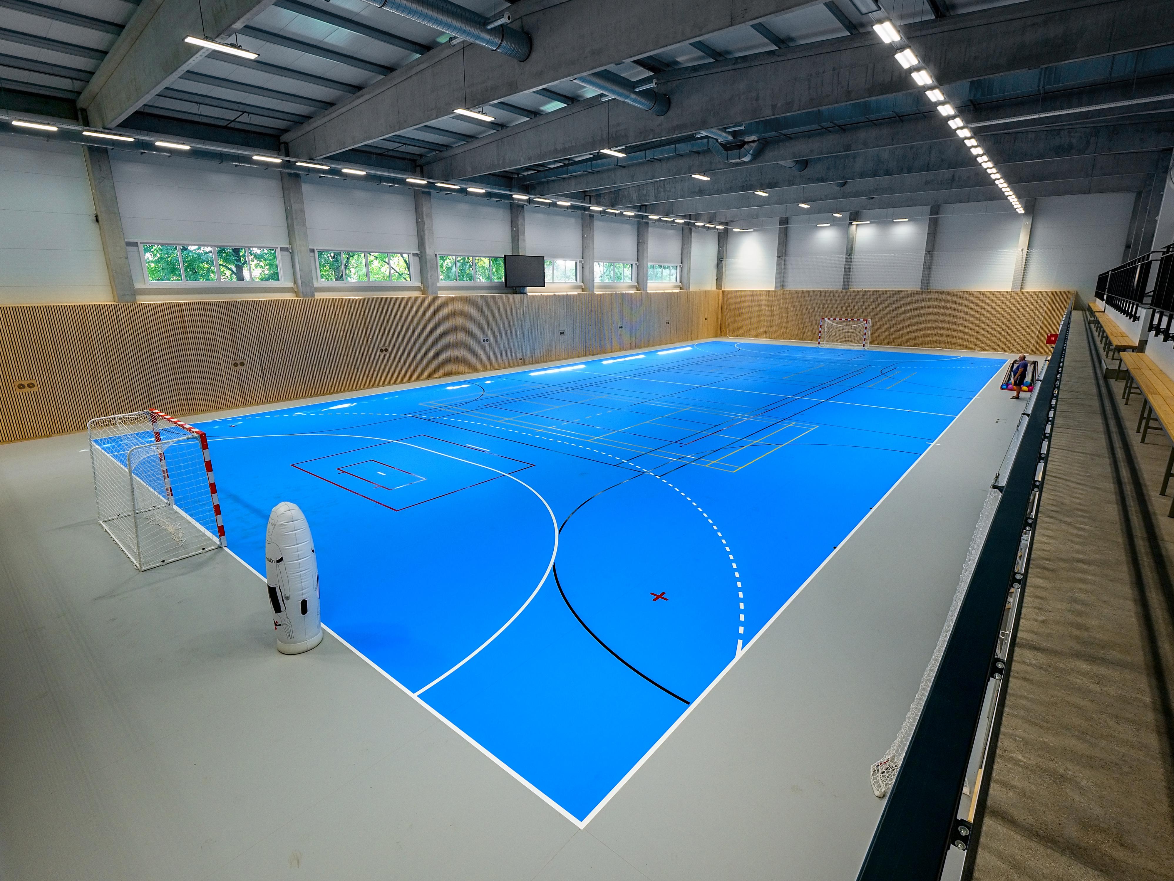 Sportovní hala Měnín foto 6