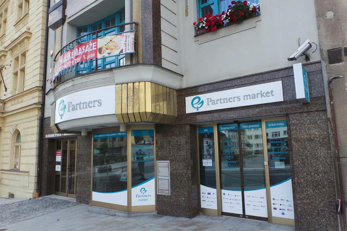 Jan Šrain - Partners