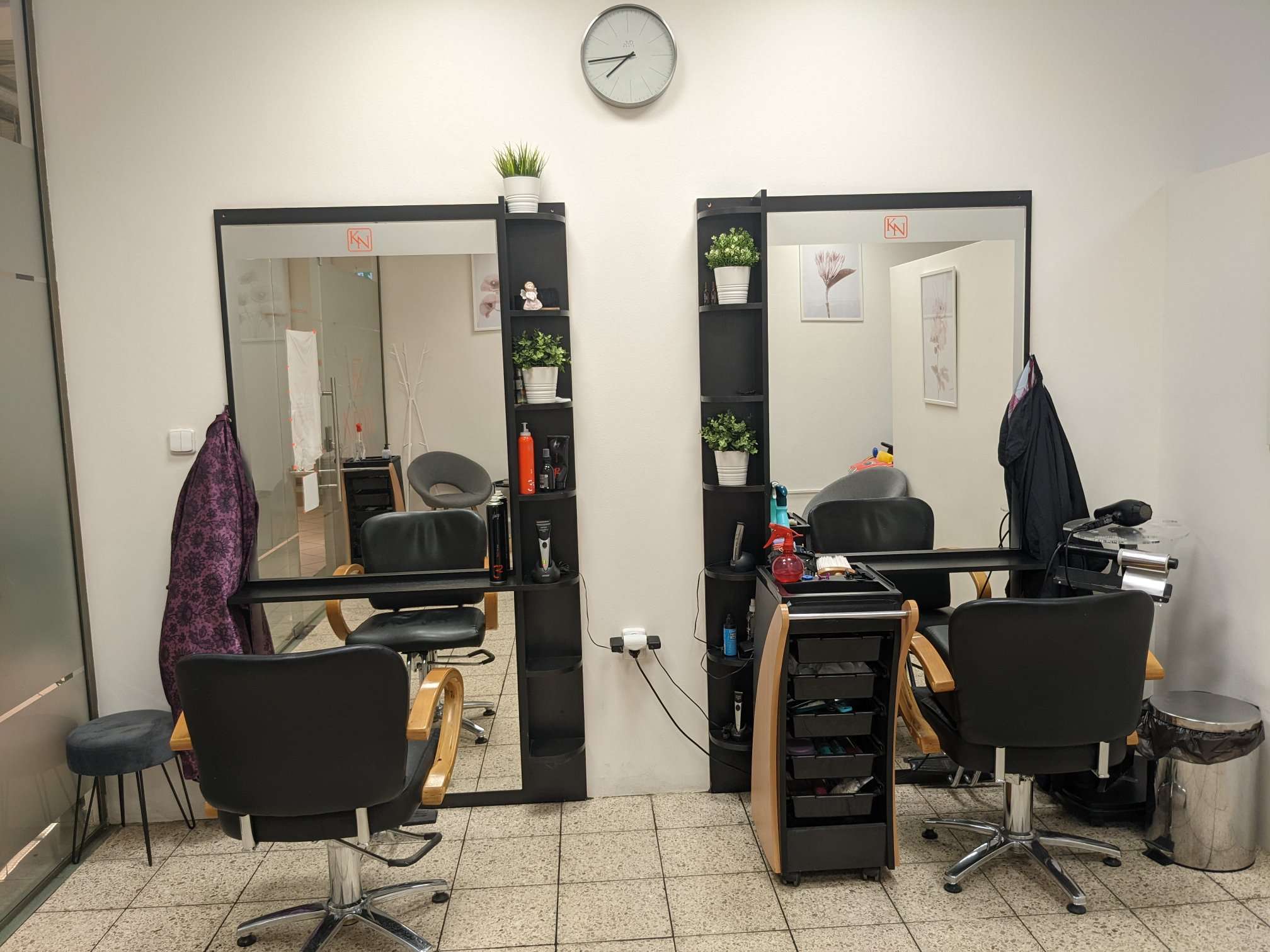 Kadeřnictví Neon foto 5