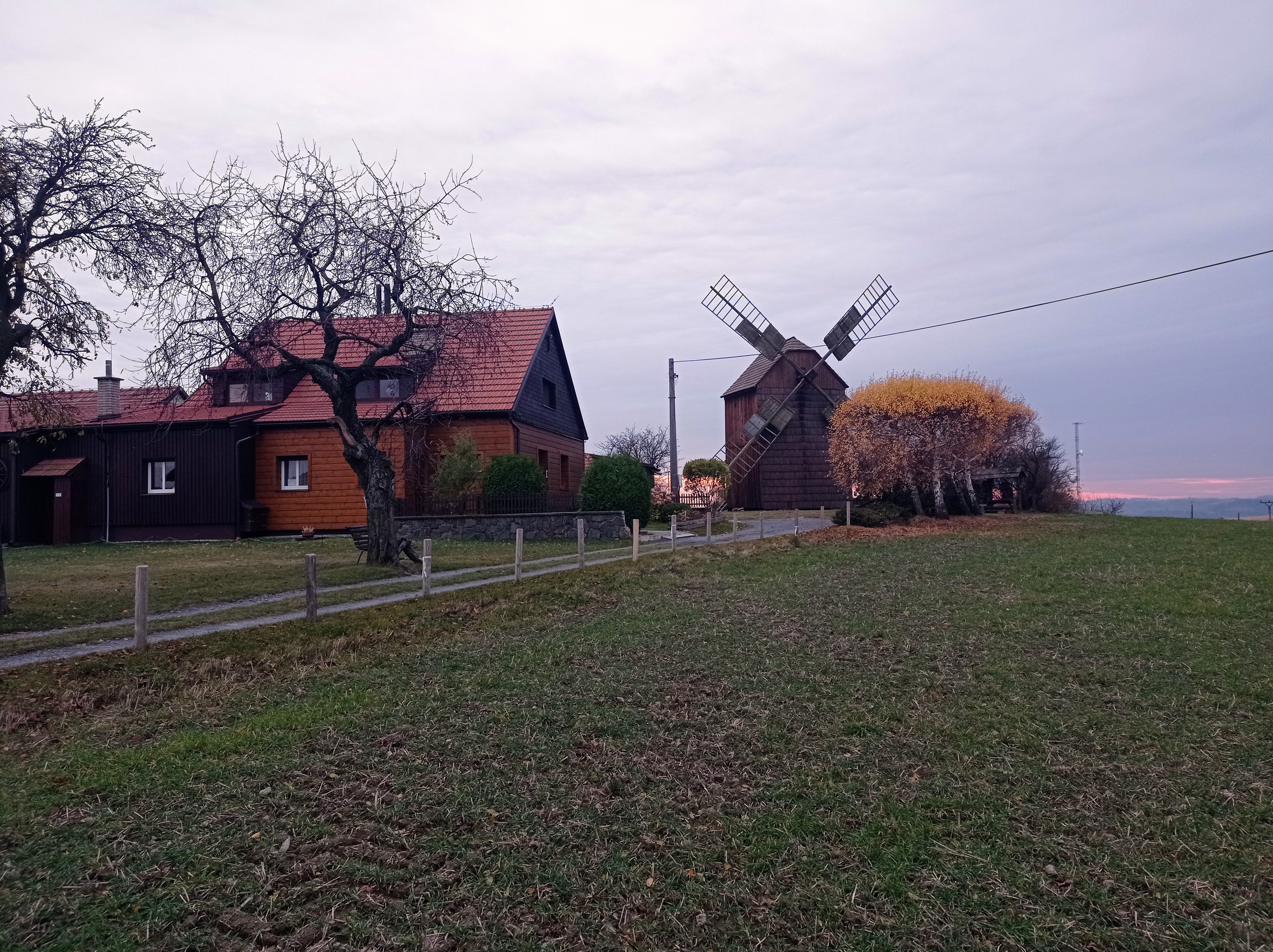 Kiosek U Větrného Mlýna foto 3