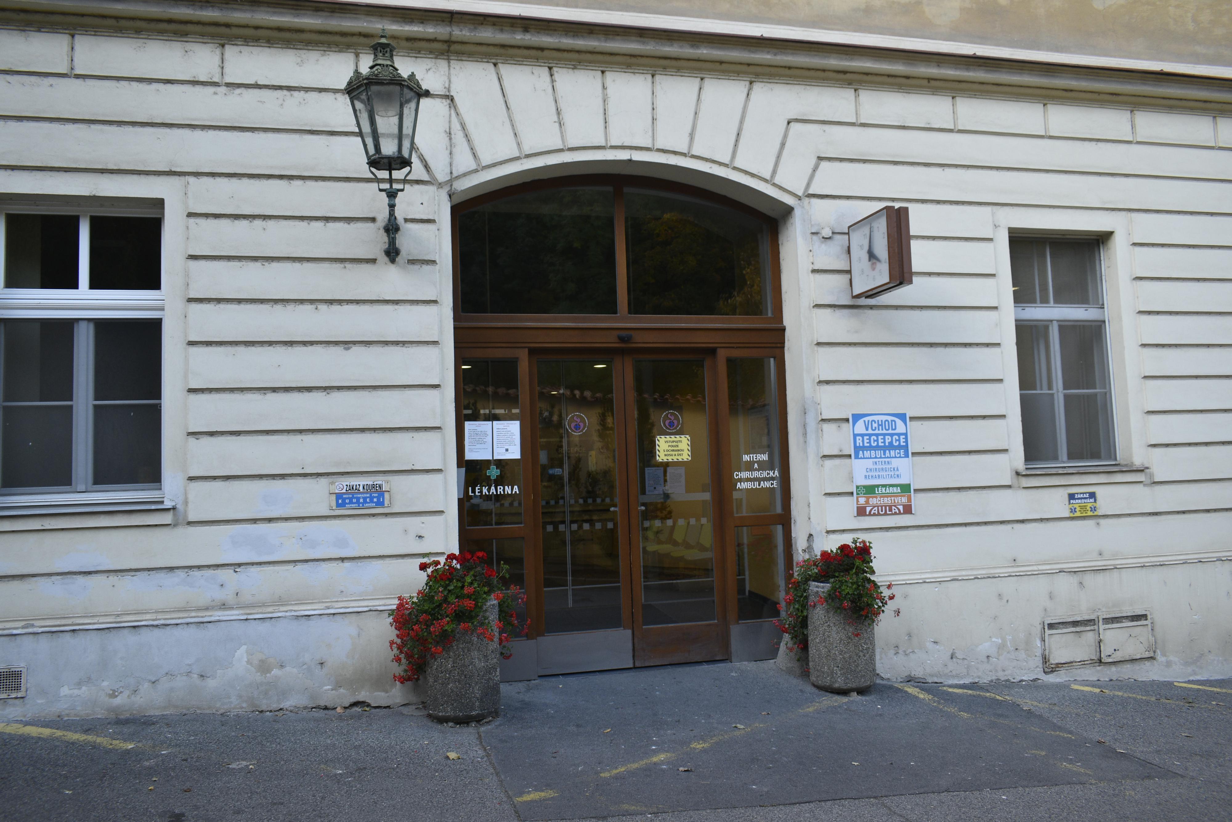 Nemocnice Milosrdných sester sv. Karla Boromejského v Praze foto 6