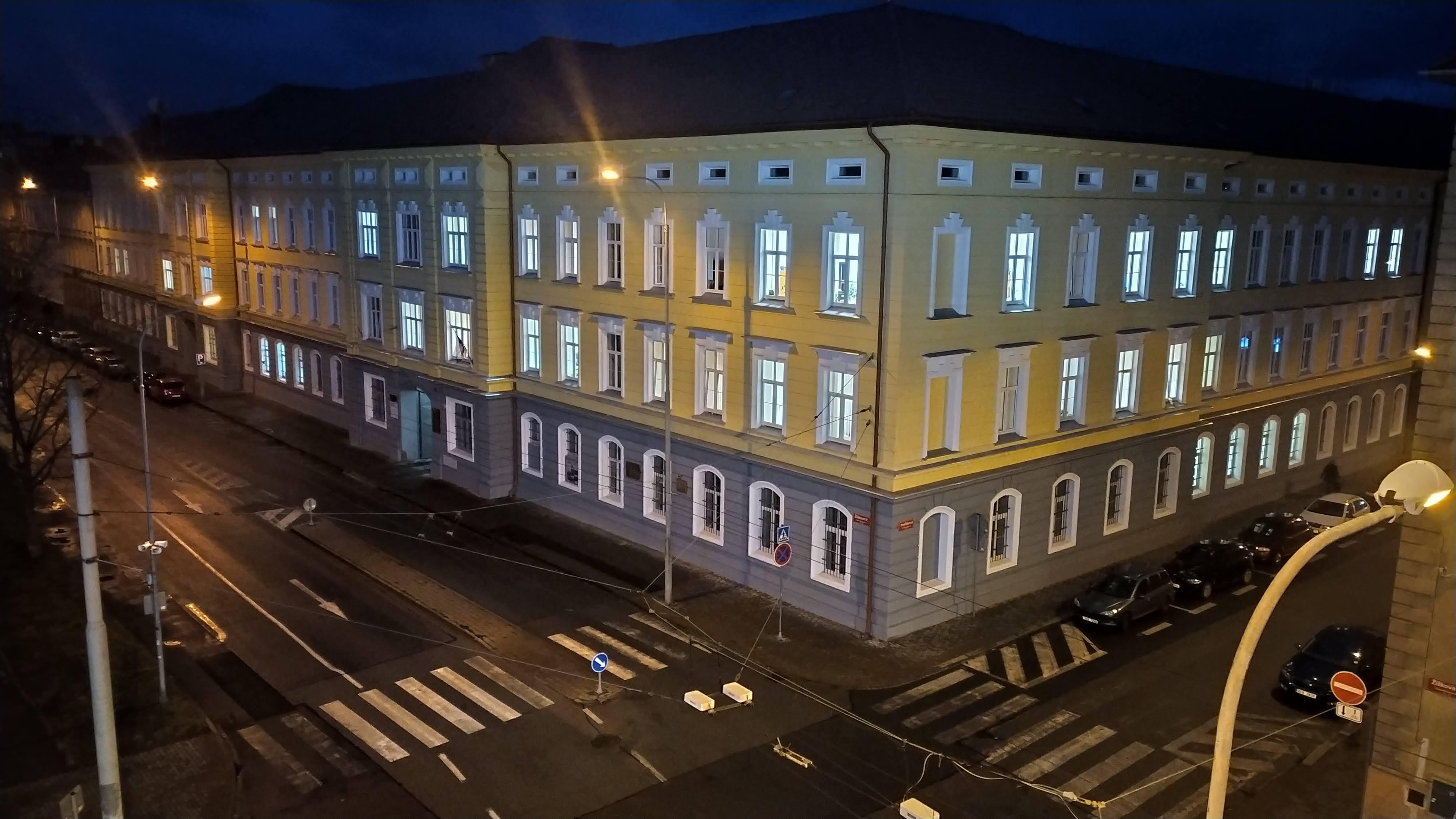 Krajské vojenské velitelství České Budějovice foto 2