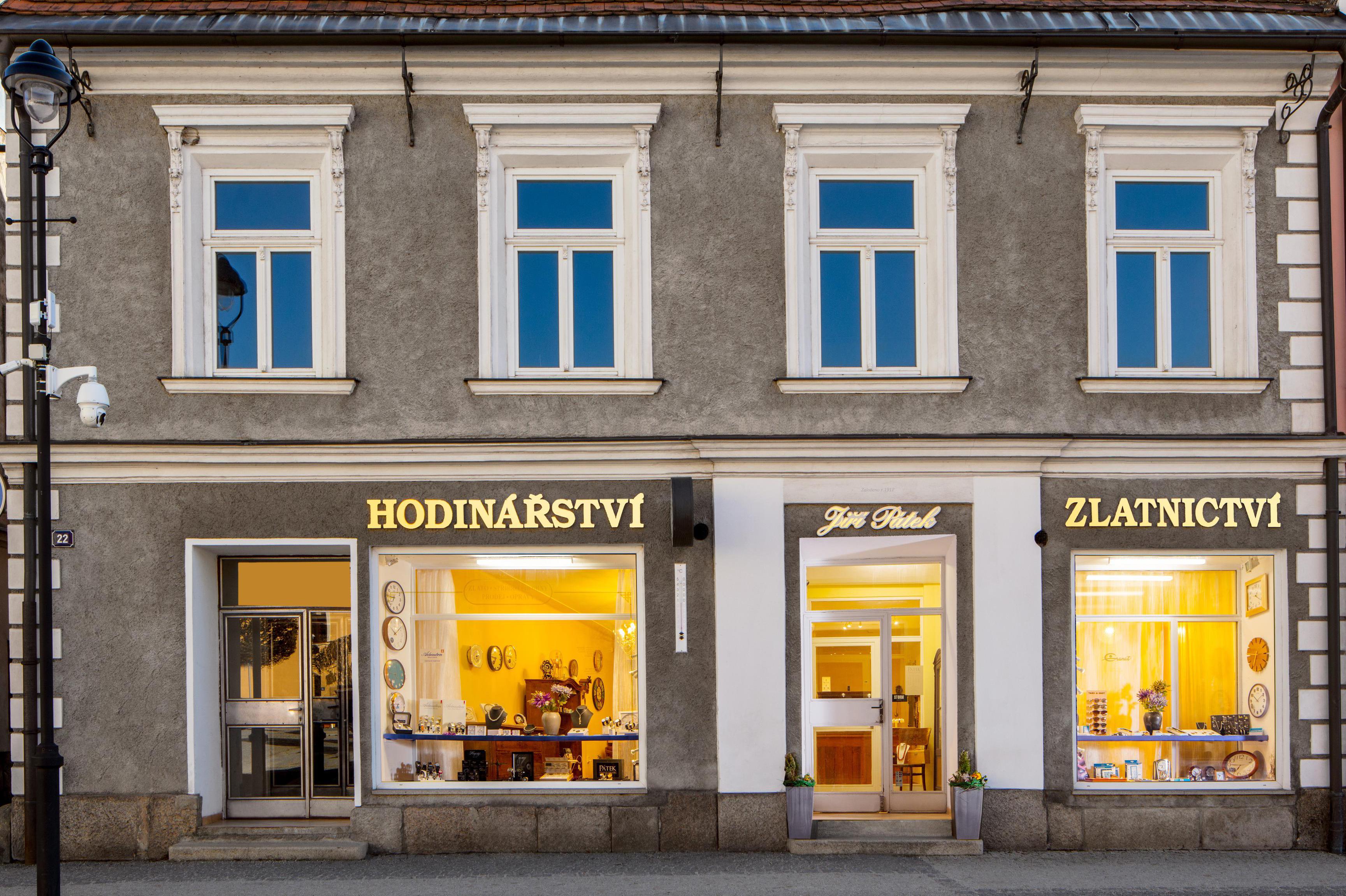 PÁTEK HODINÁŘ & ZLATNÍK zal. 1912