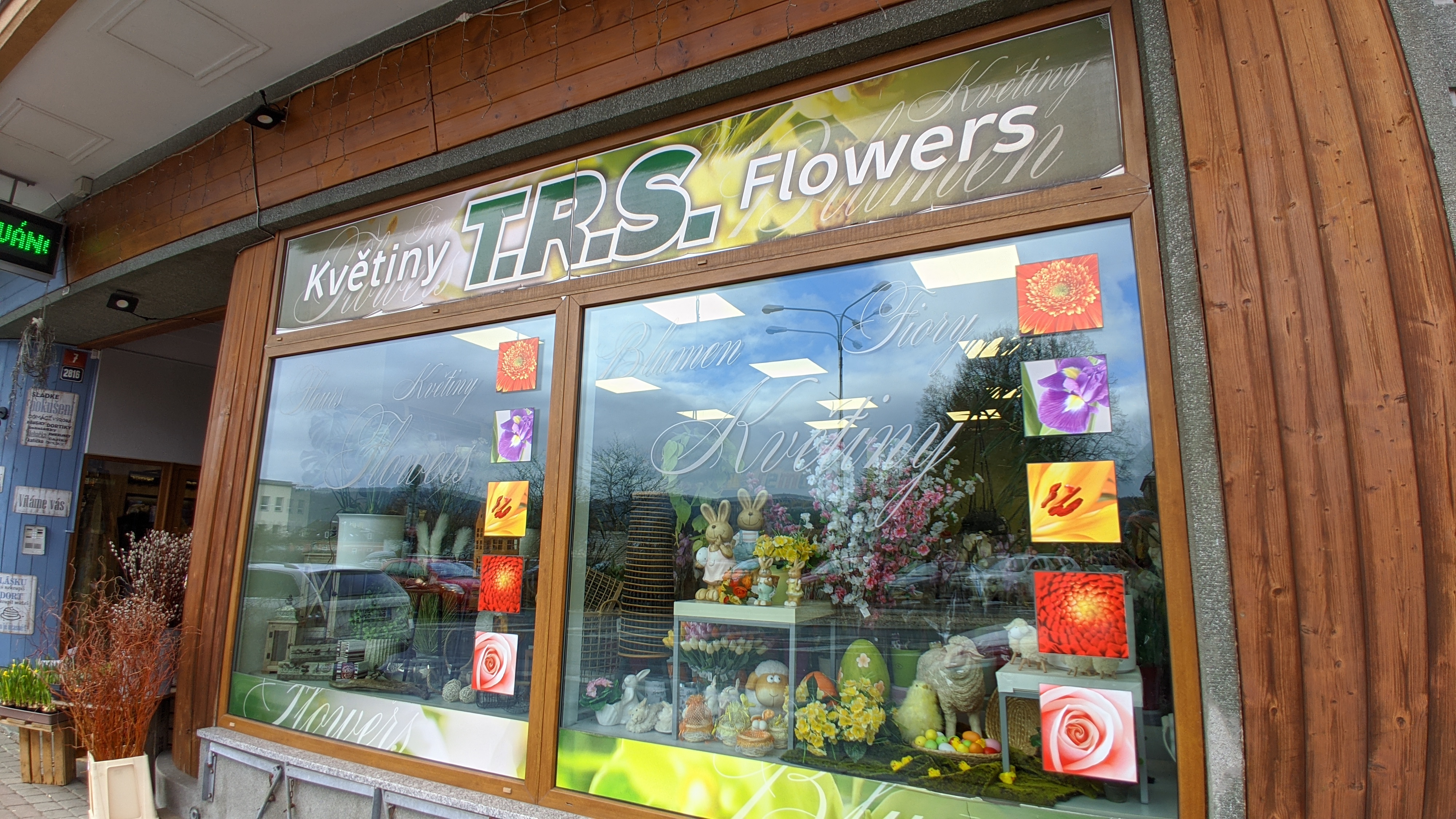 T.R.S. Květiny foto 2