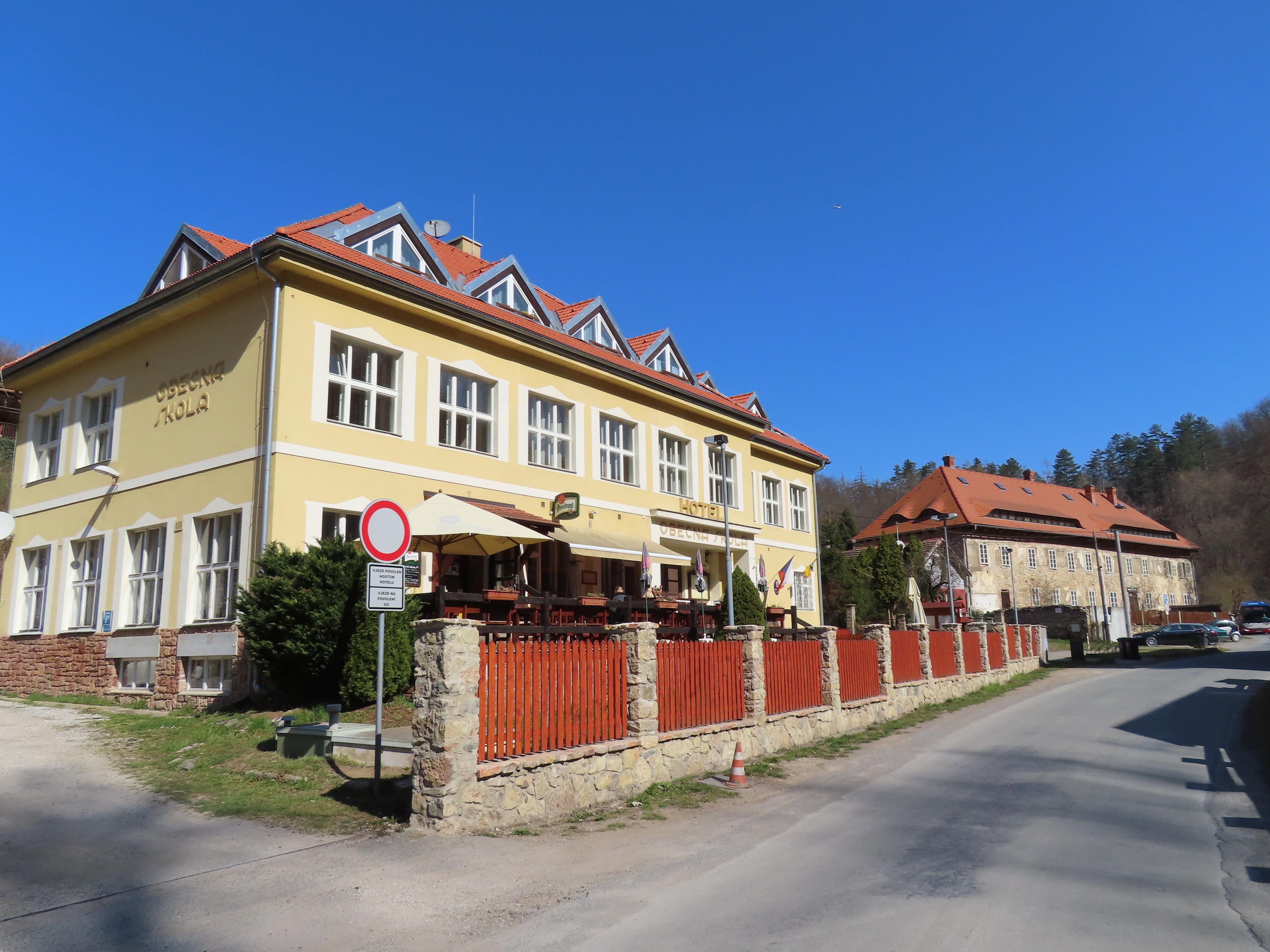 Restaurace Obecná škola foto 4