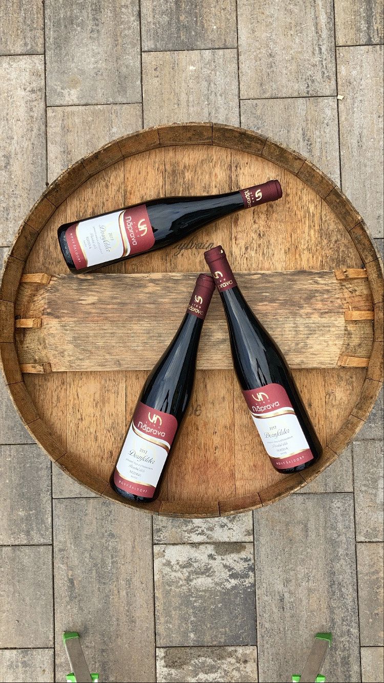 Víno Náprava foto 3