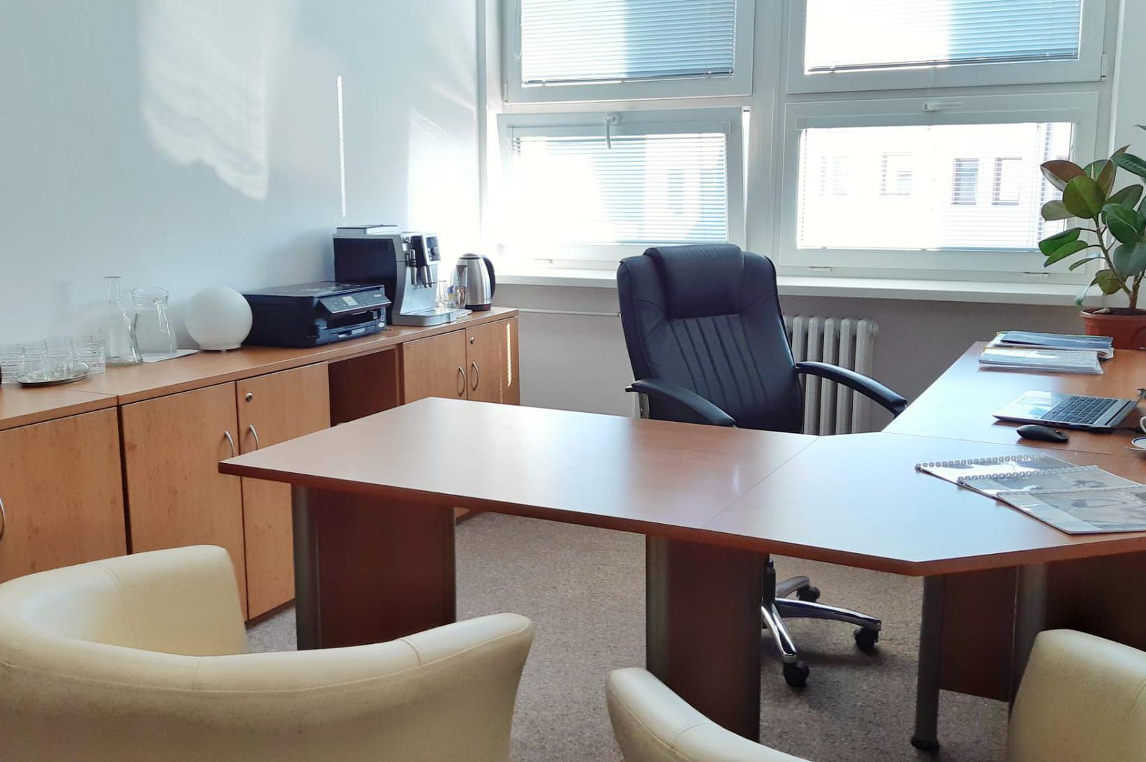 Ing. Jiří Pecuch - finanční služby