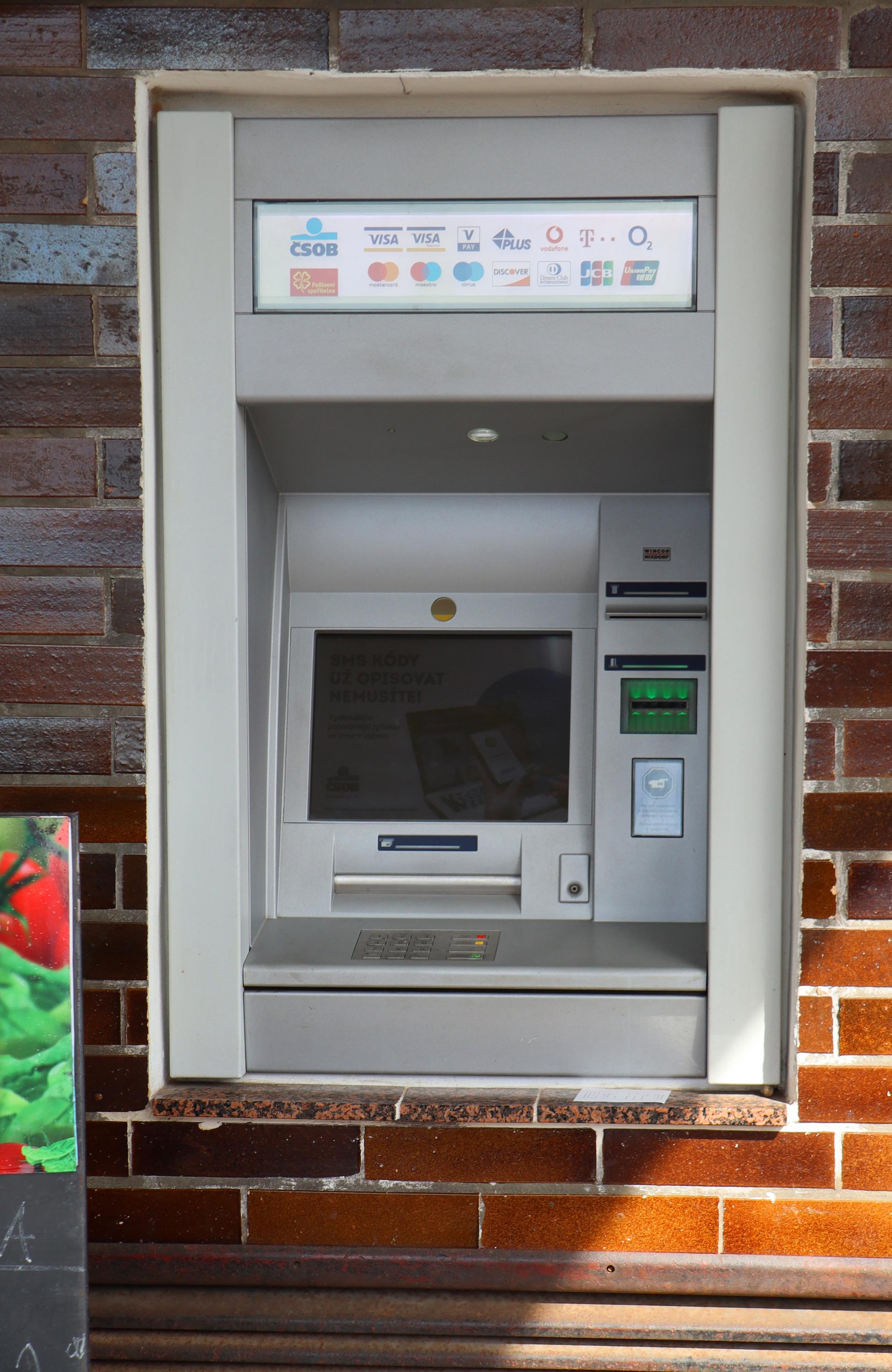 Bankomat ČSOB foto 2