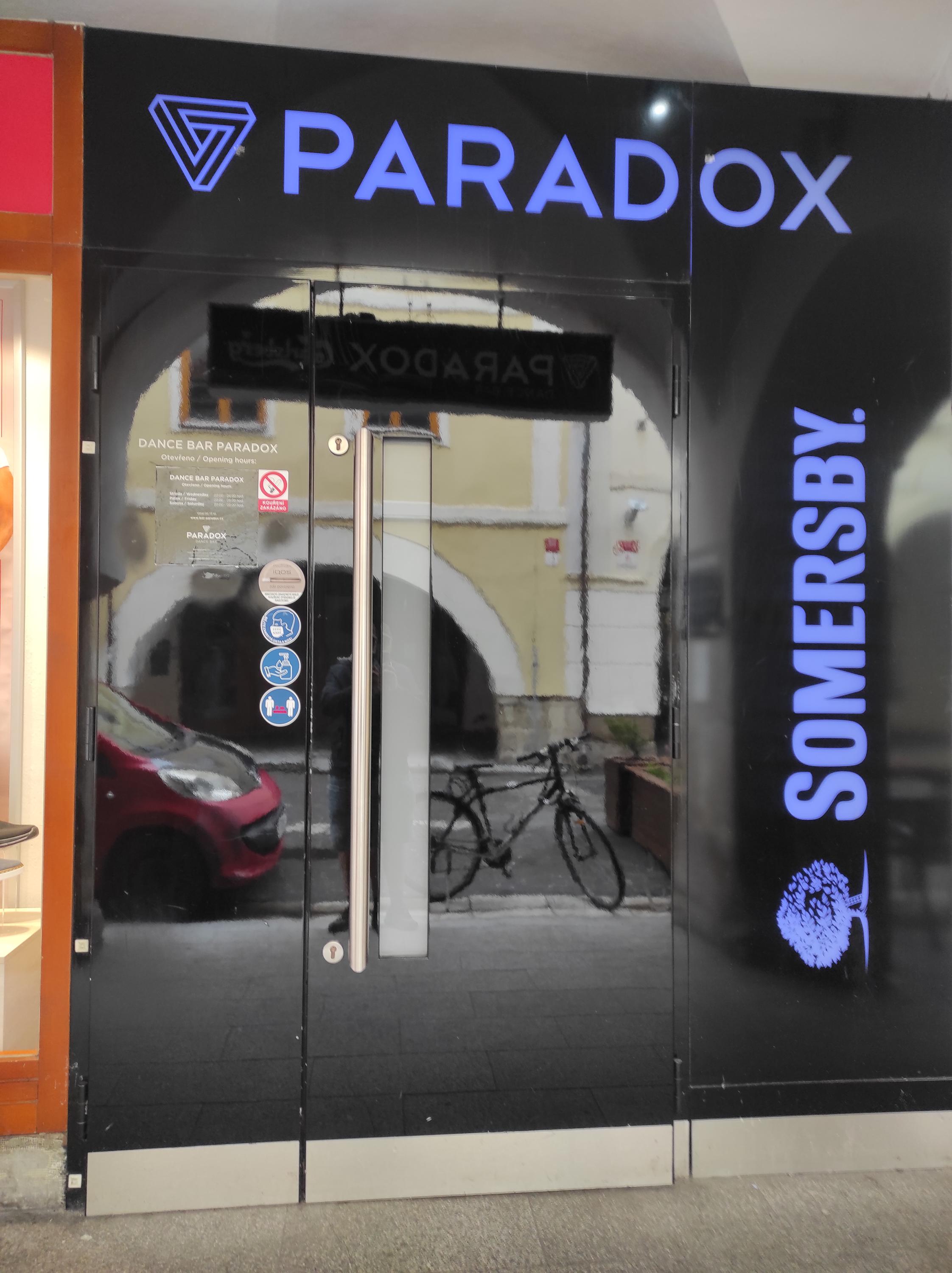 Dance bar Paradox foto 5