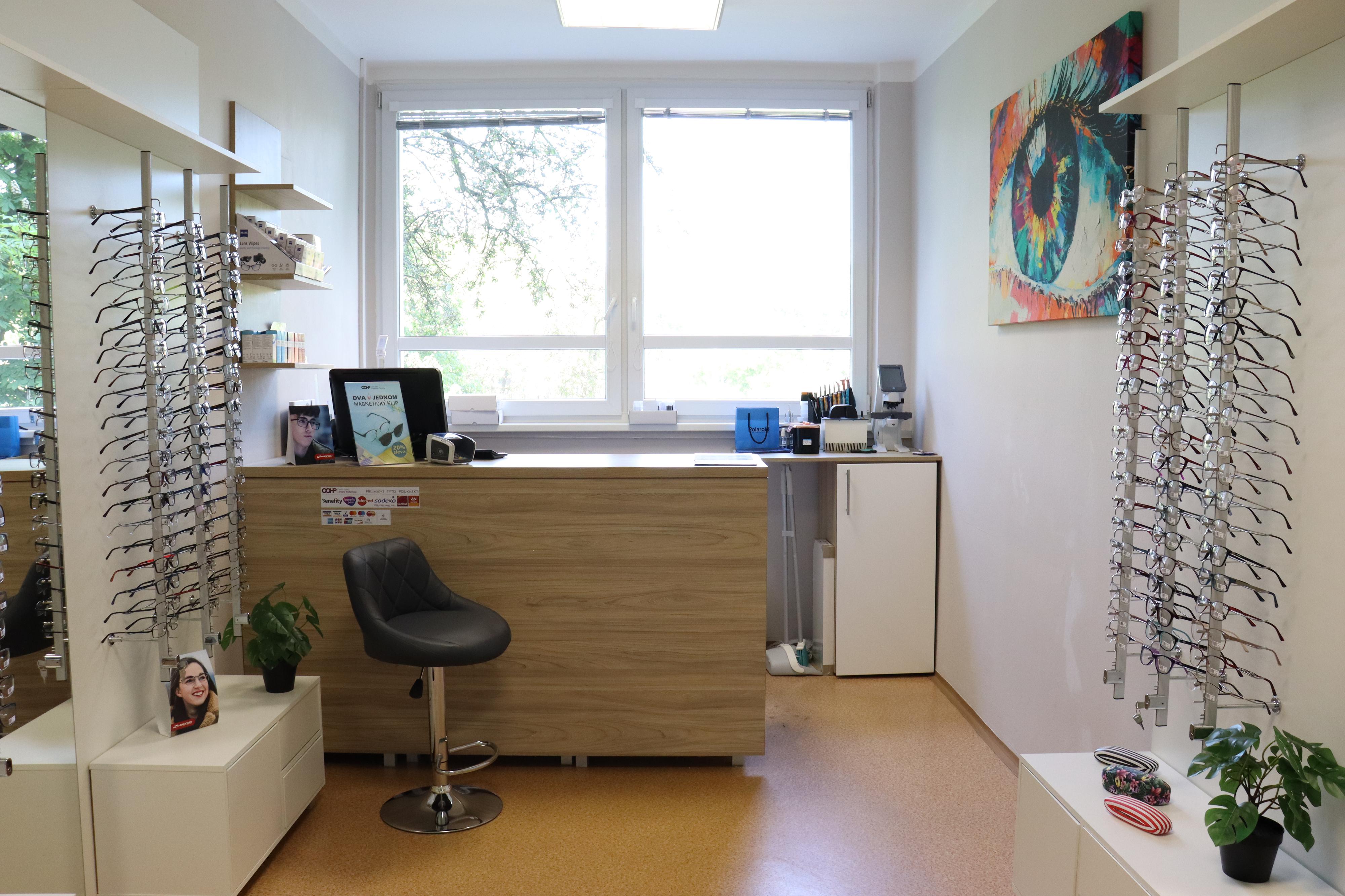 Oční optika Poliklinika Vysočany foto 3