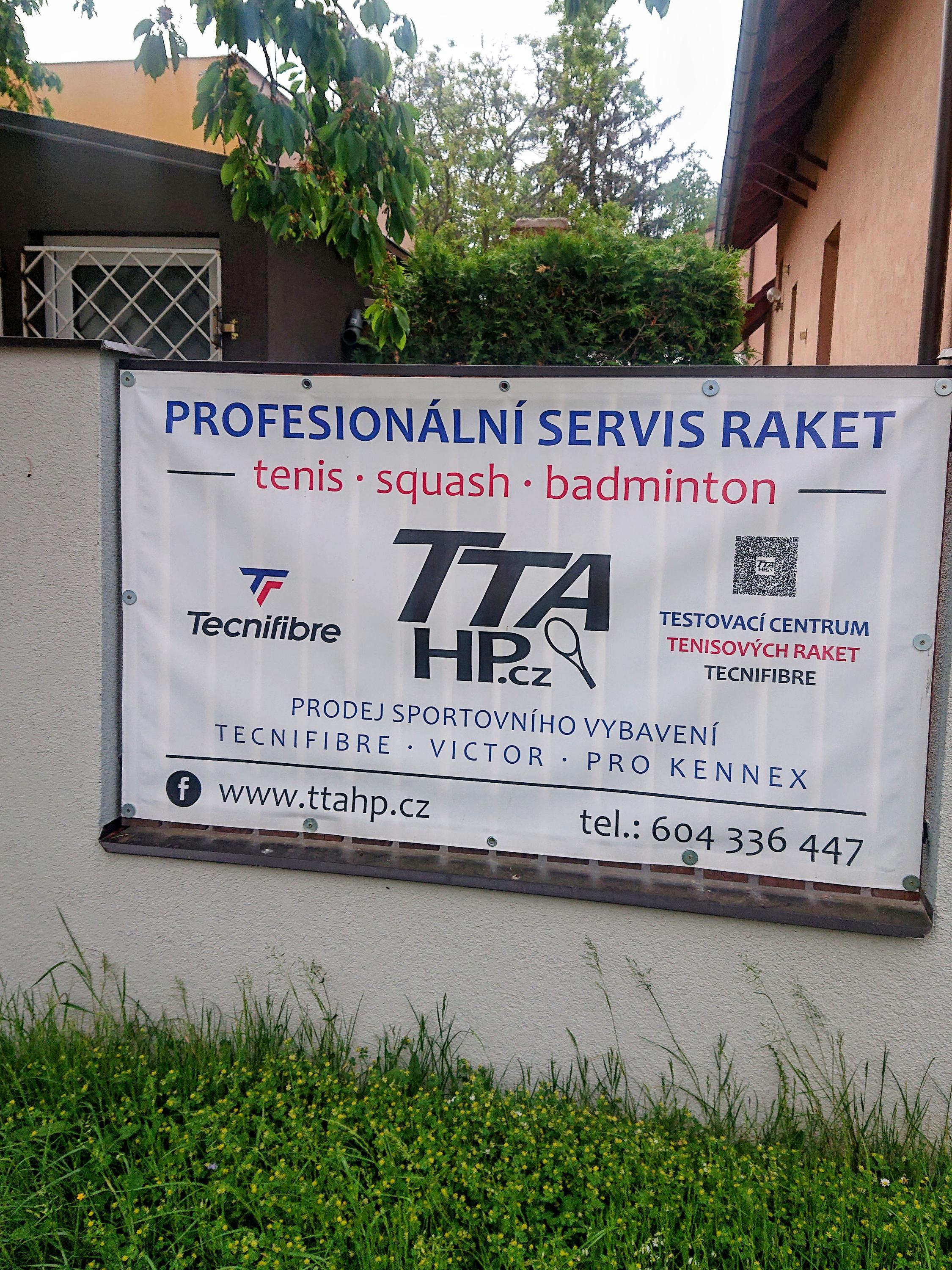 Václav Horčák - vyplétání raket foto 2