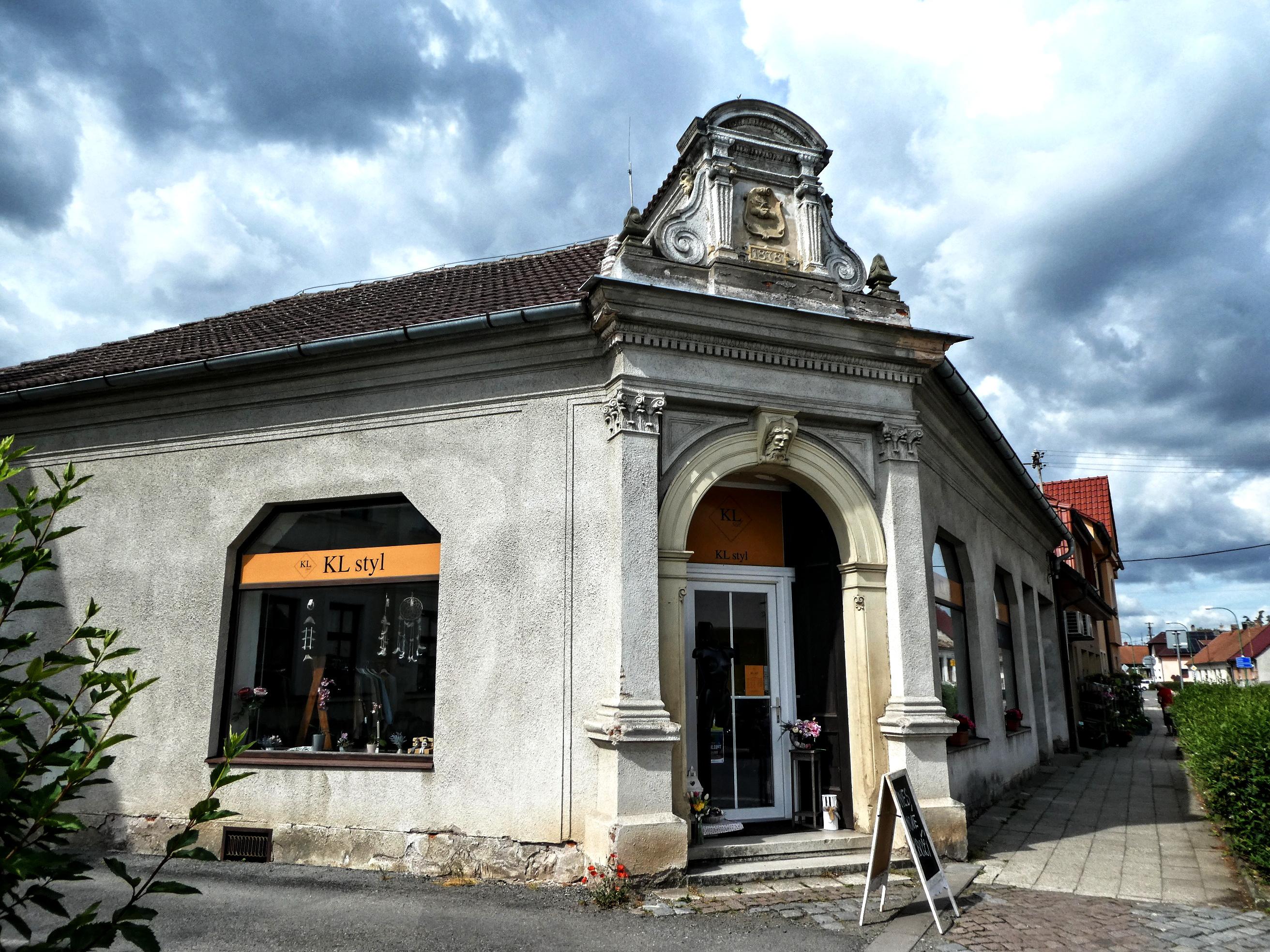 Choltice - úřad městyse foto 4