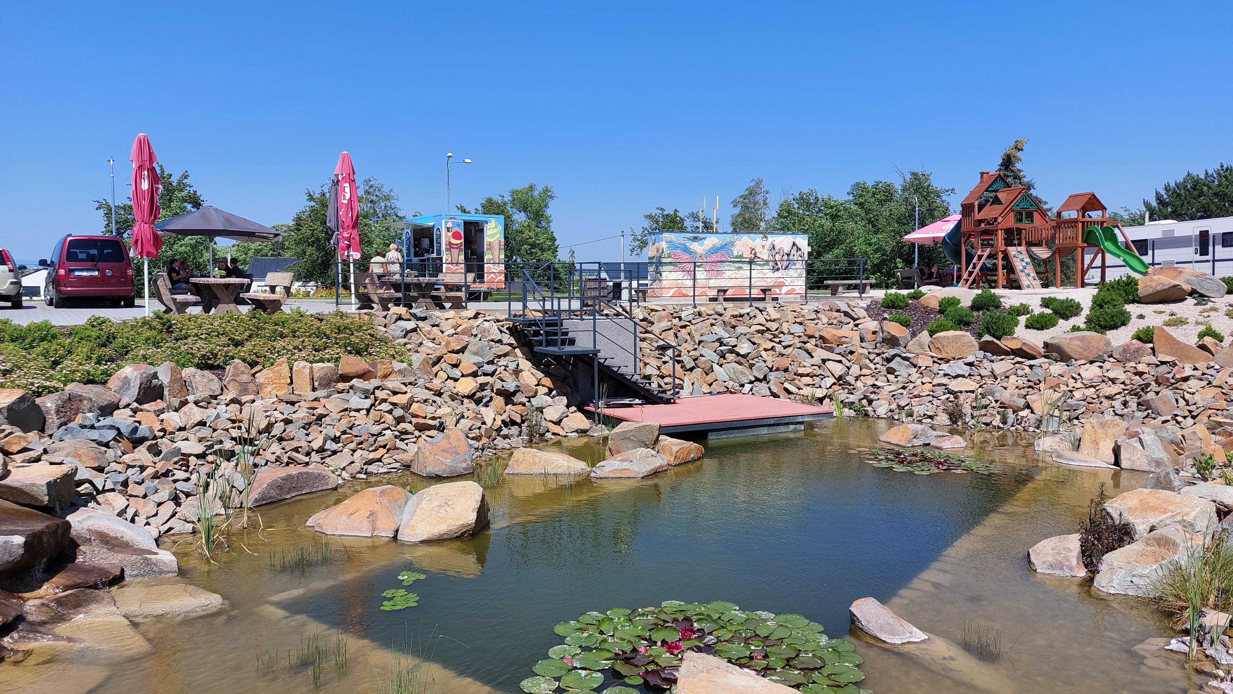 Zmrzlina U Hněvoty foto 2