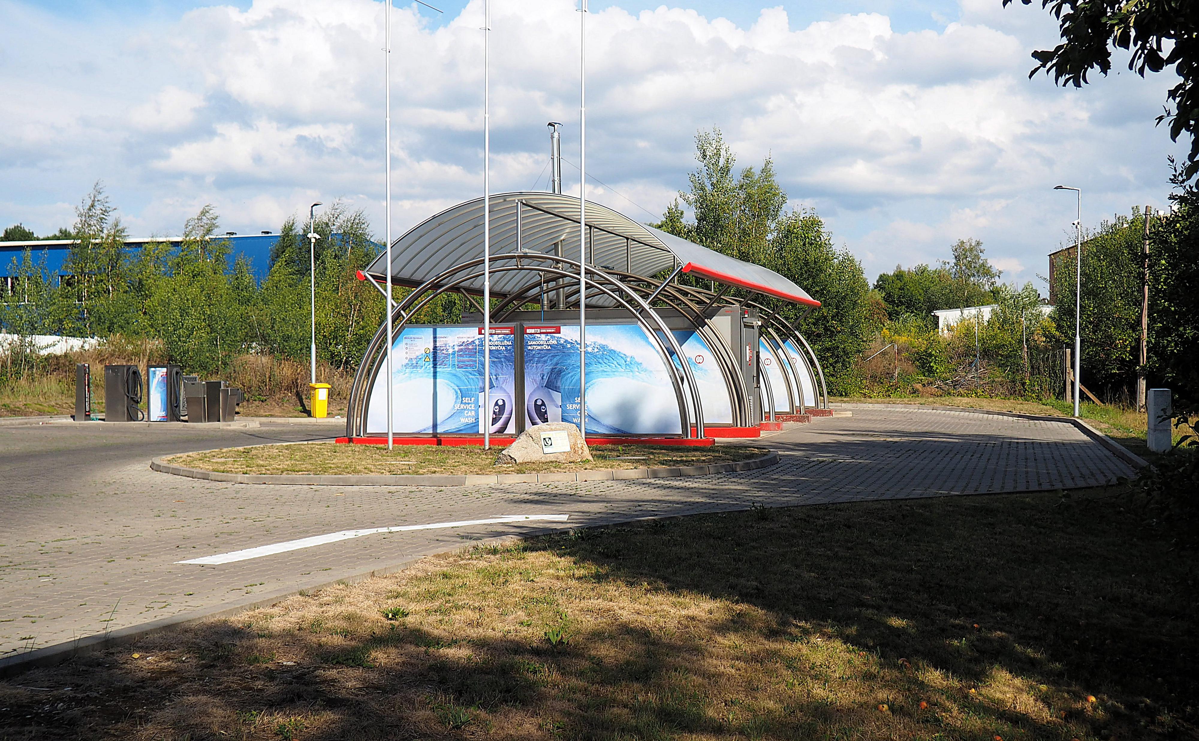 Automyčka Ostrov foto 3