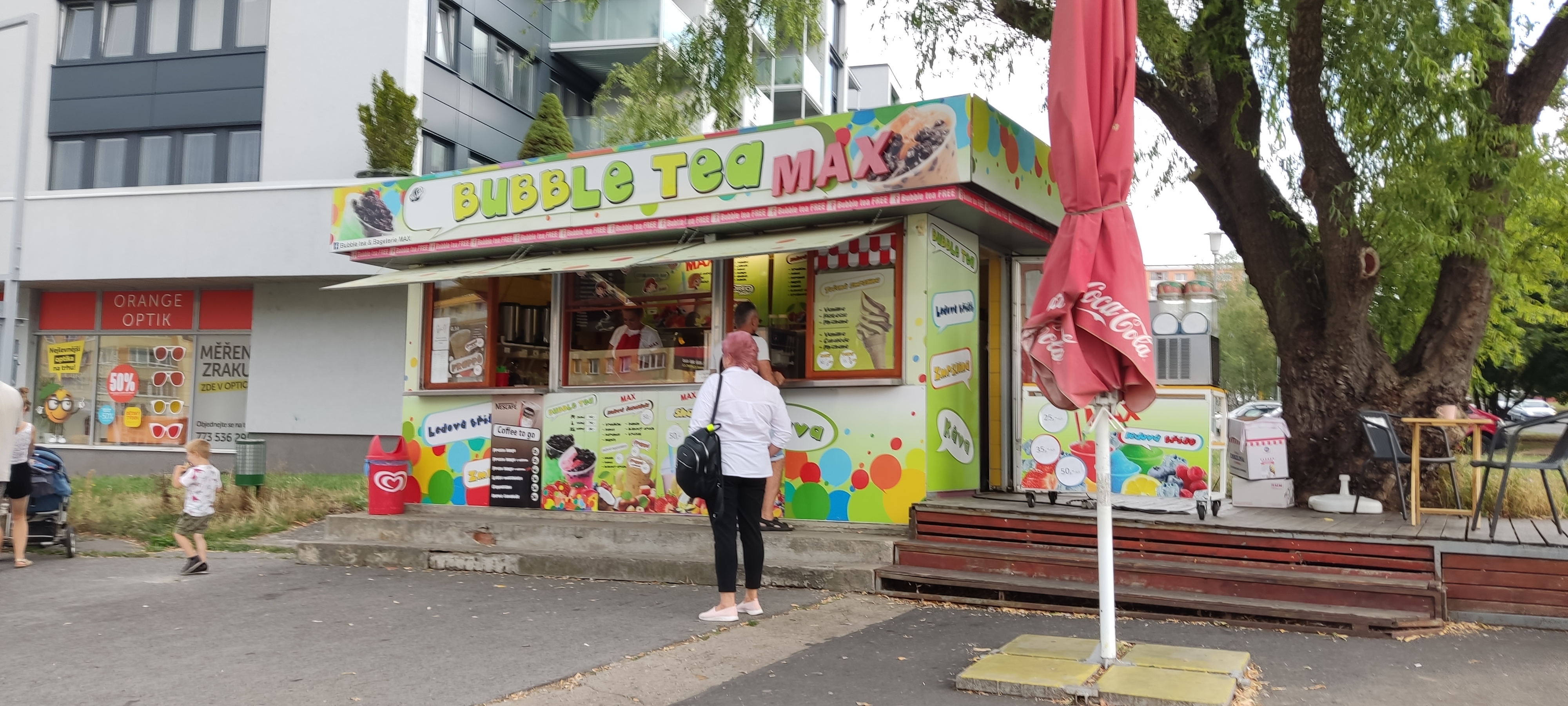 Občerstvení tř. Budovatelů foto 2