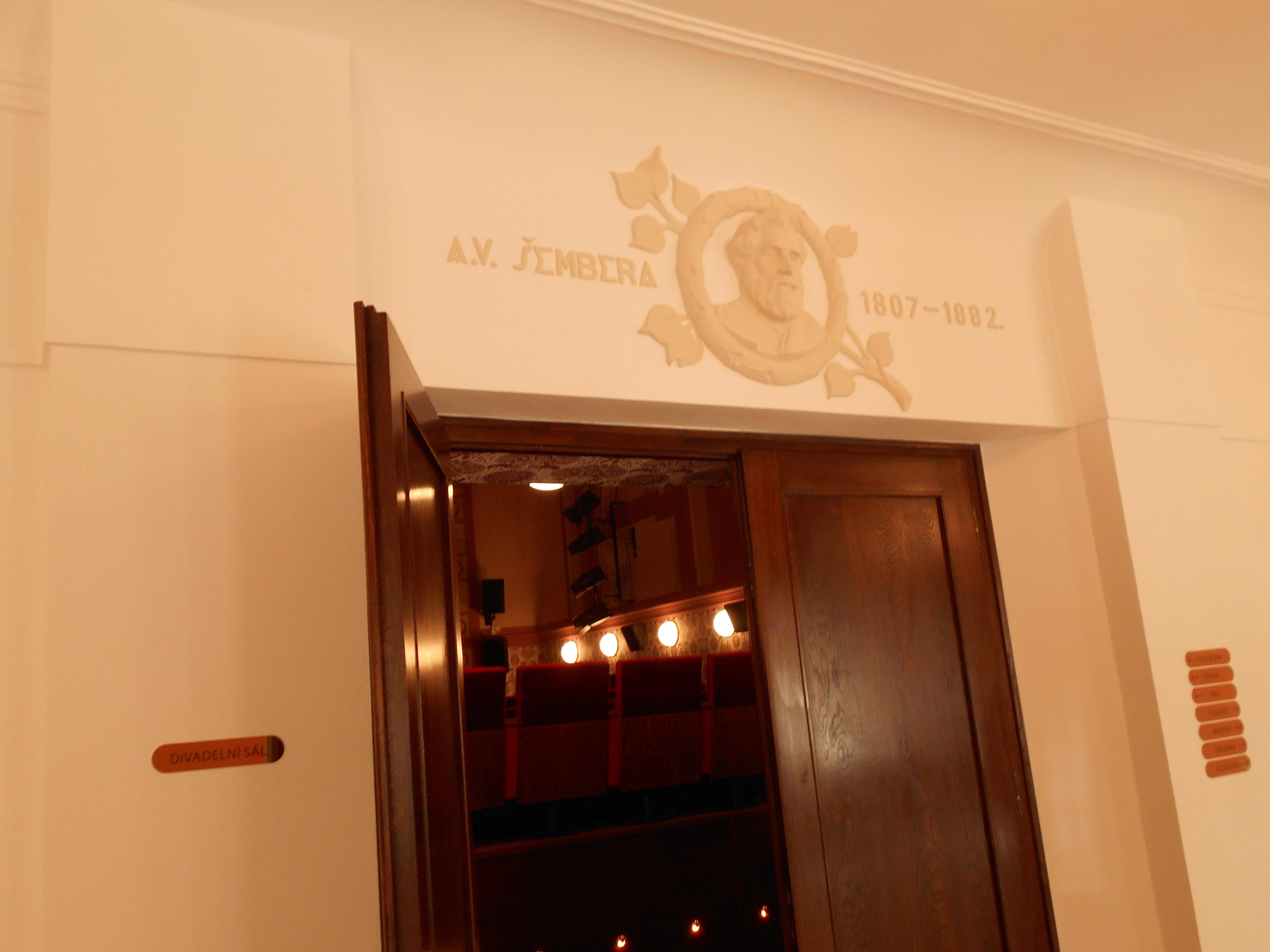 Šemberovo divadlo foto 2