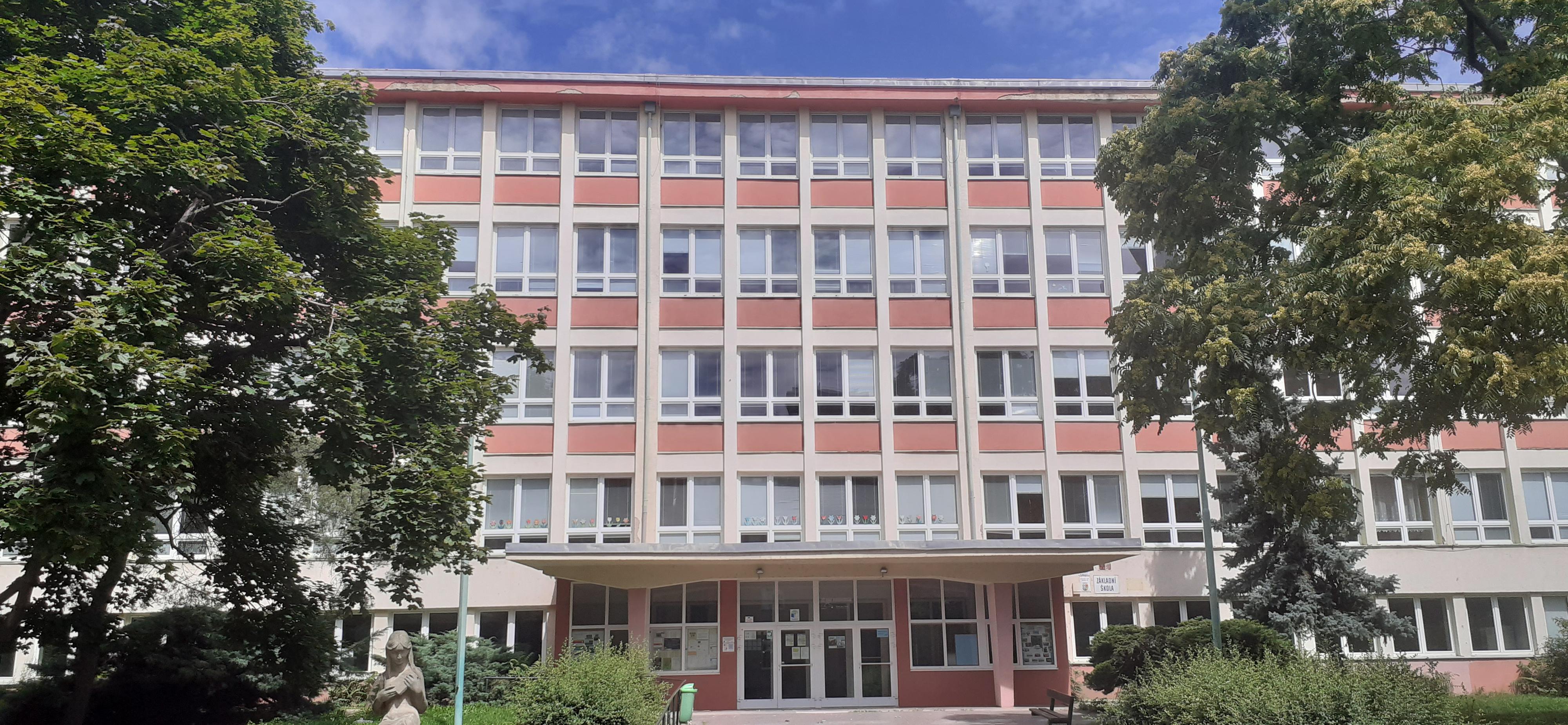 ZŠ Praha 10, Nad Vodovodem foto 5