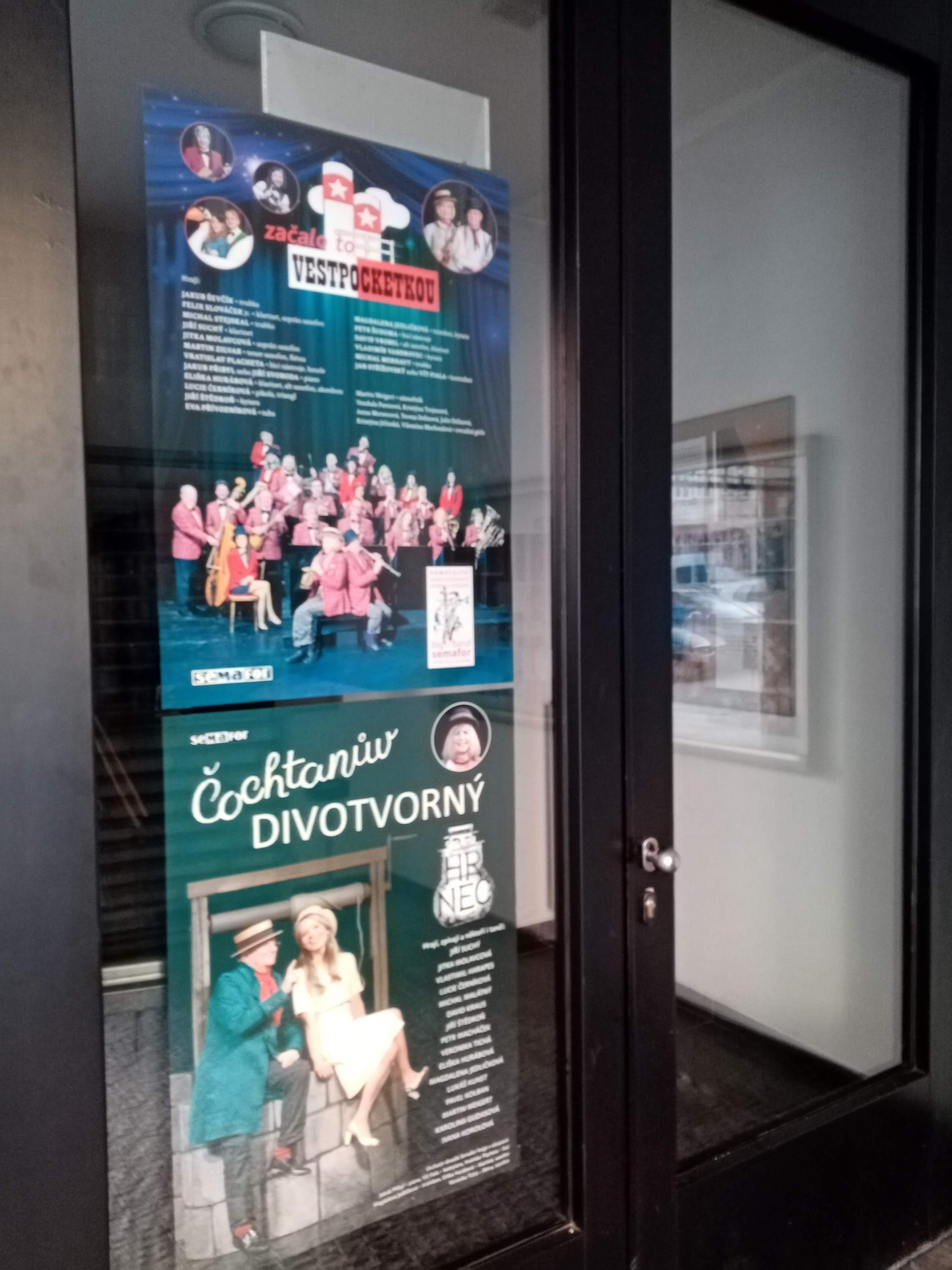 Divadlo Semafor, o.p.s. foto 5