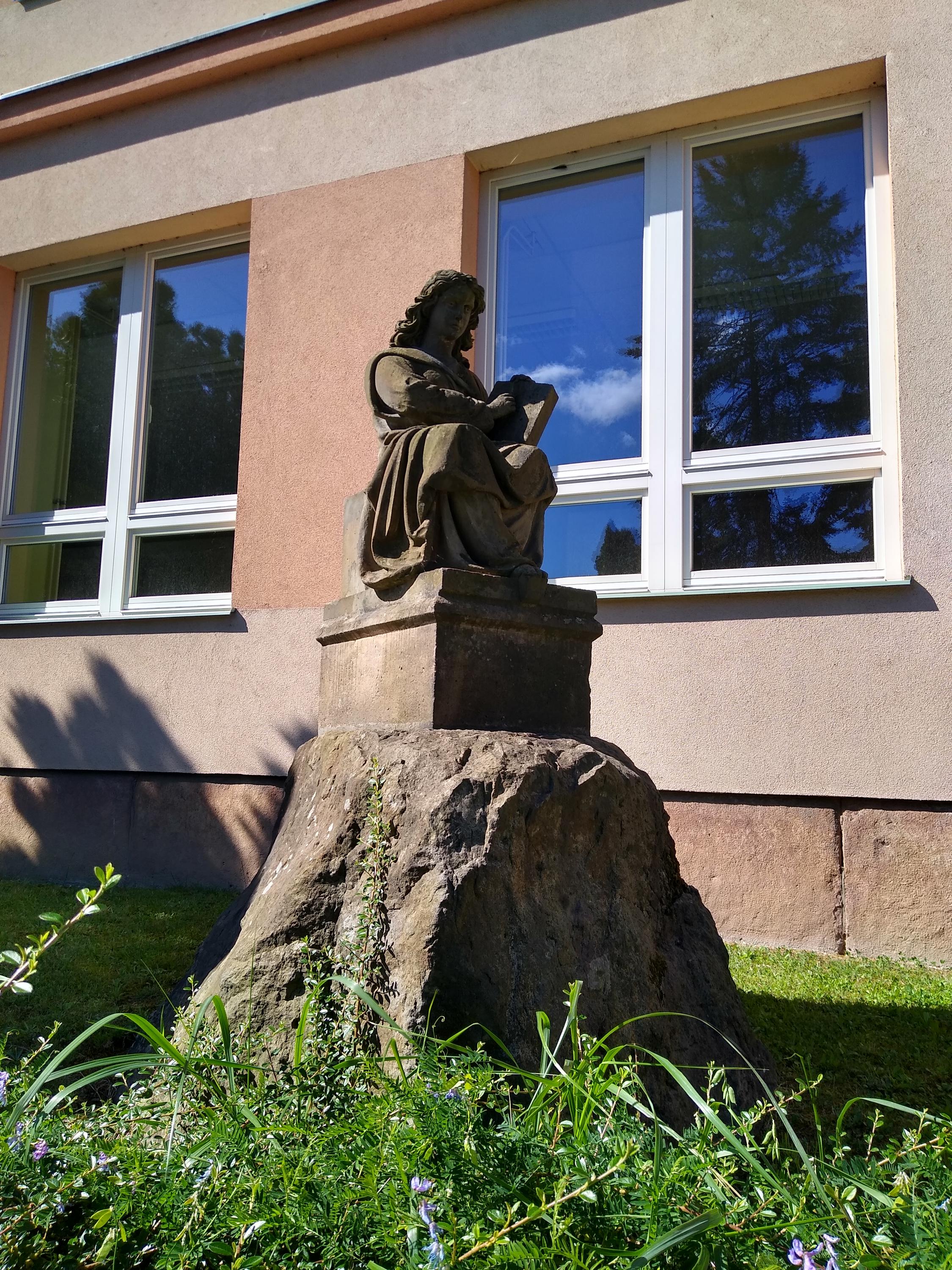 Základní škola Bělohrad foto 6