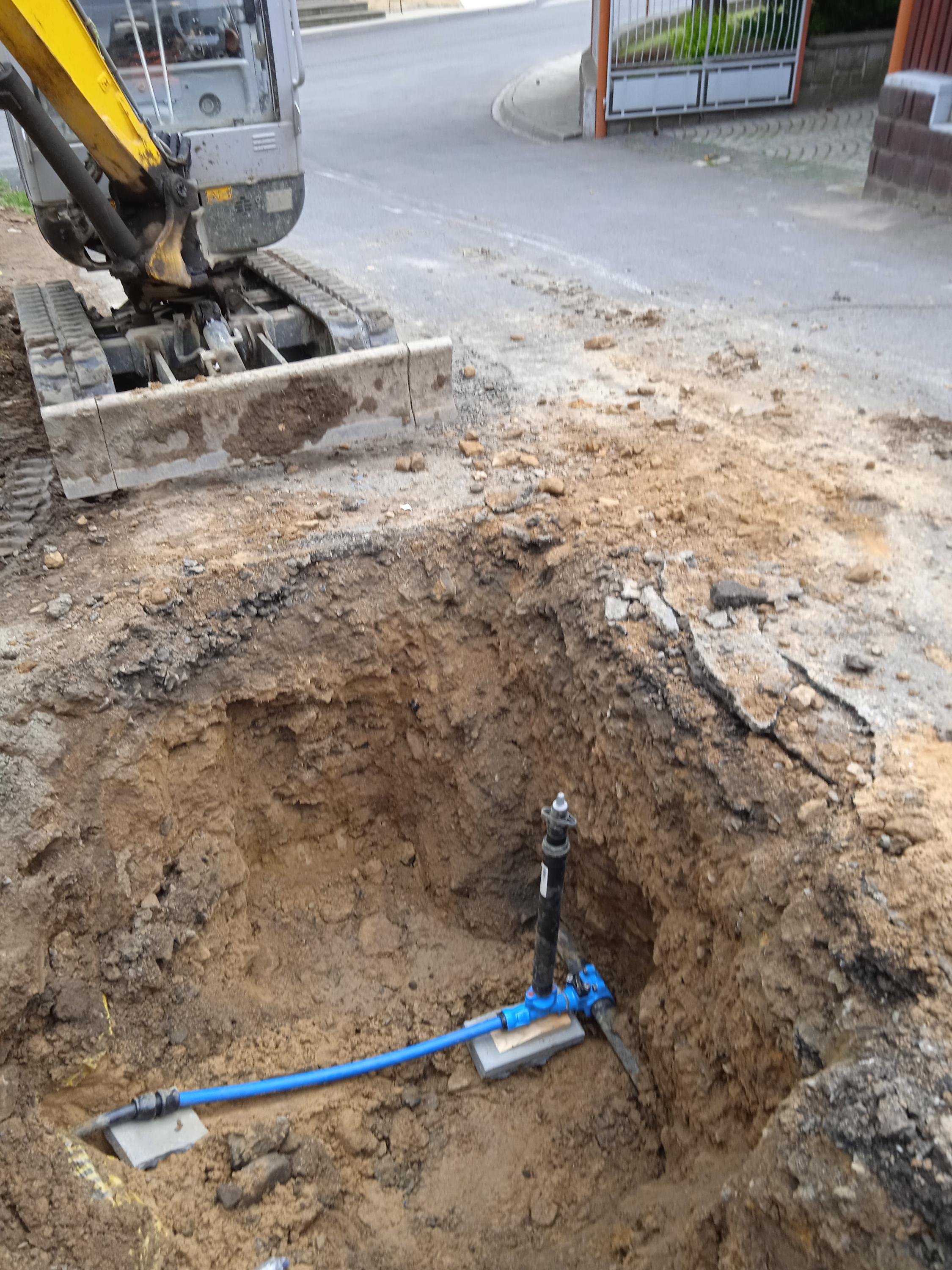 Kanalizace a vodovody Polyak & Vavroš foto 2