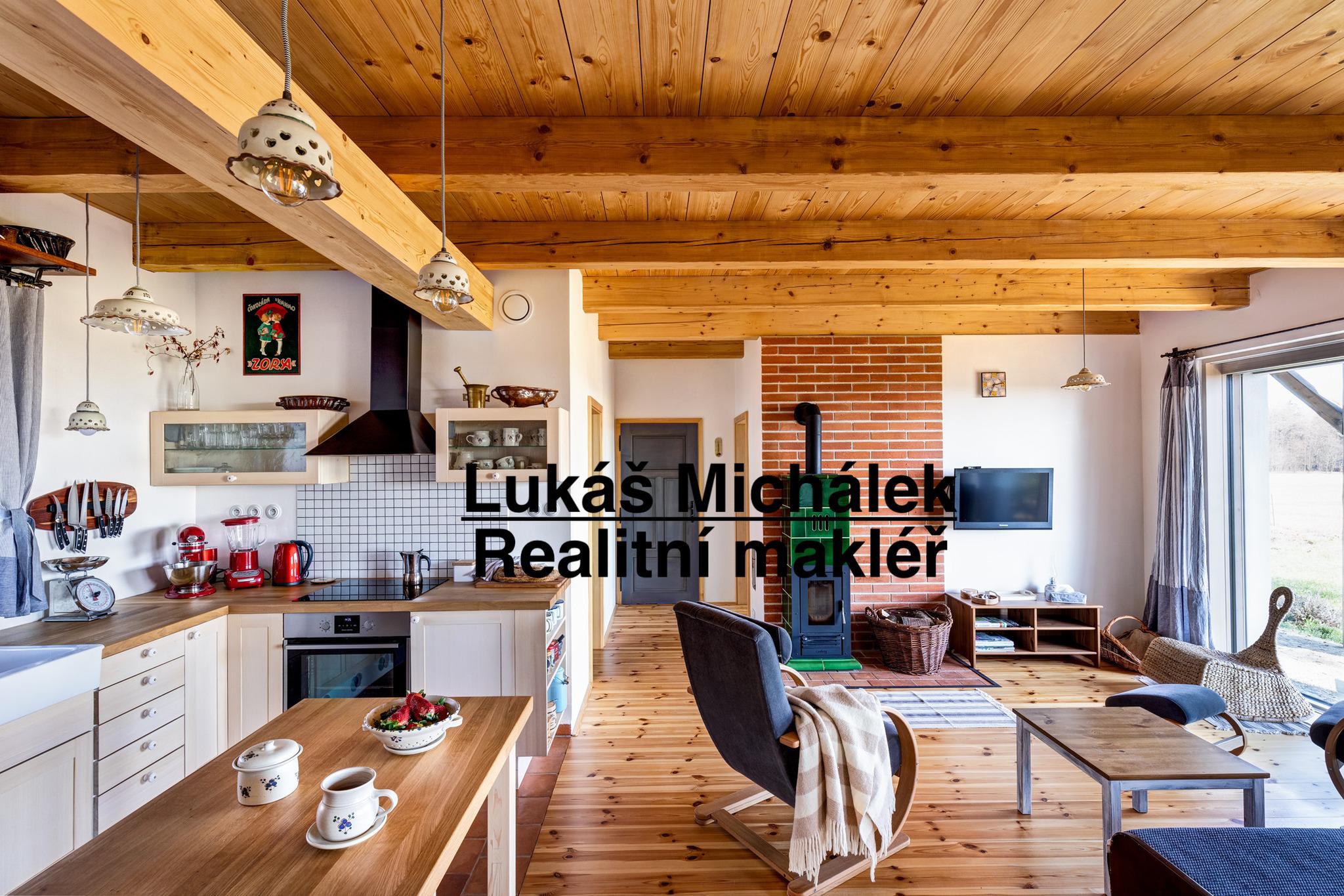 Realitní makléř Lukáš Michálek foto 5