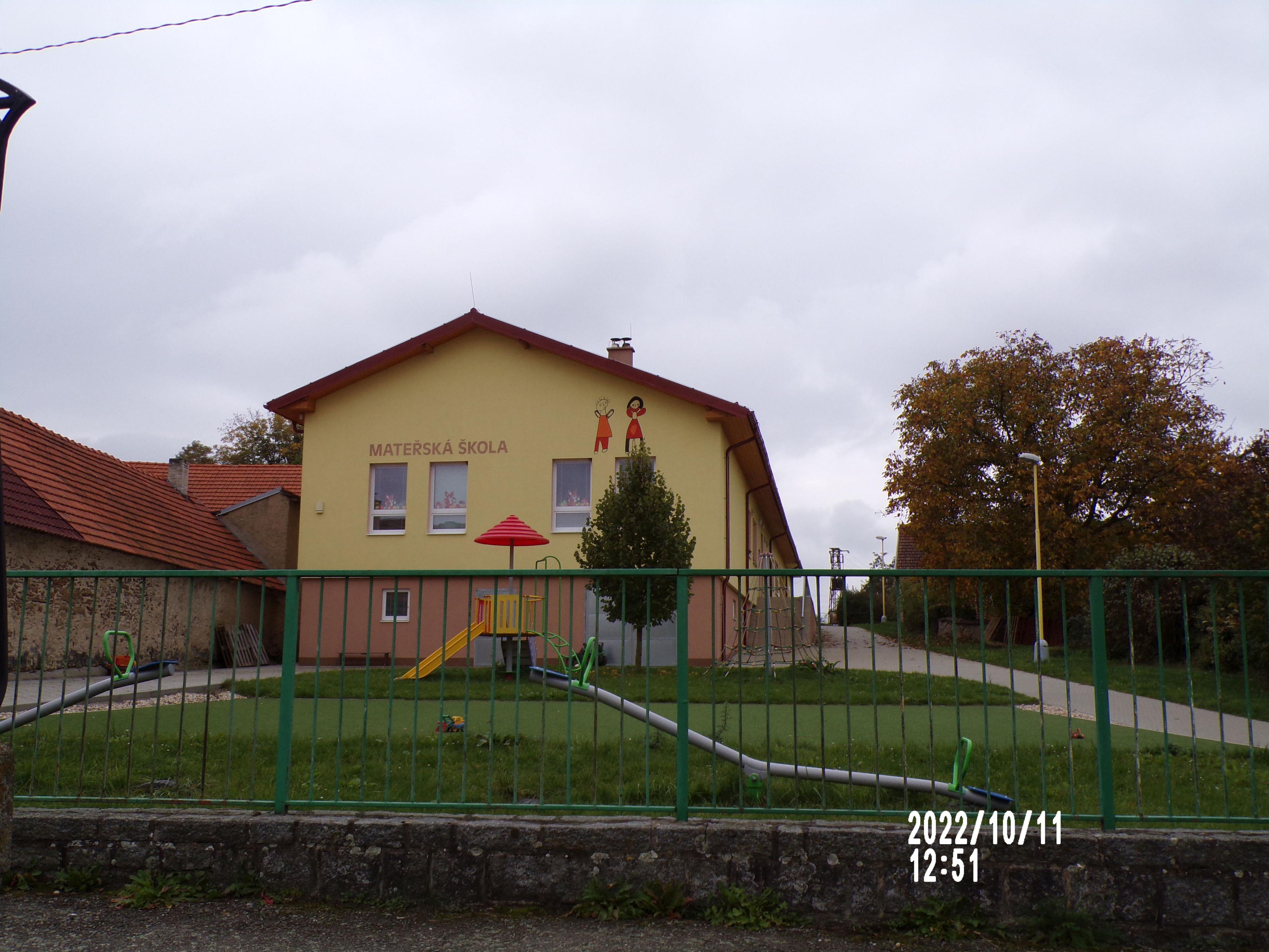 ZŠ a MŠ Zdislavice foto 2