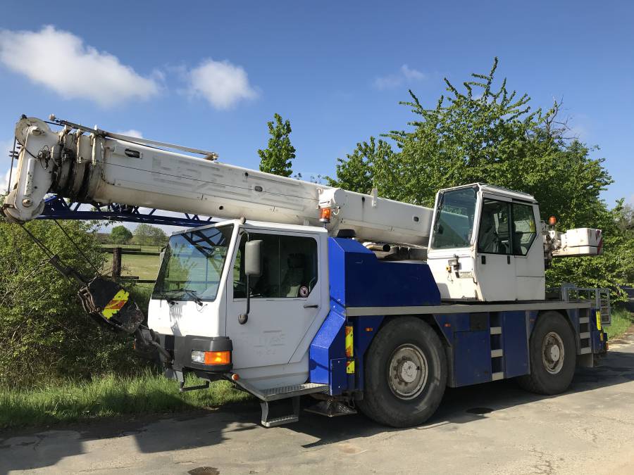 Autojeřáby Dlouhý Lojín s.r.o. foto 3