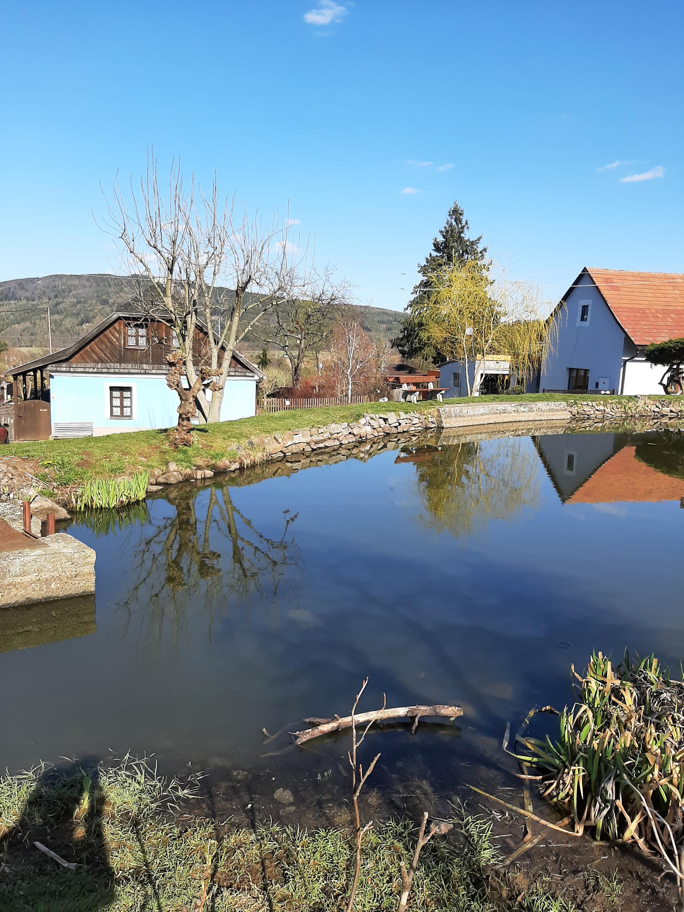 Křešín - obecní úřad foto 2