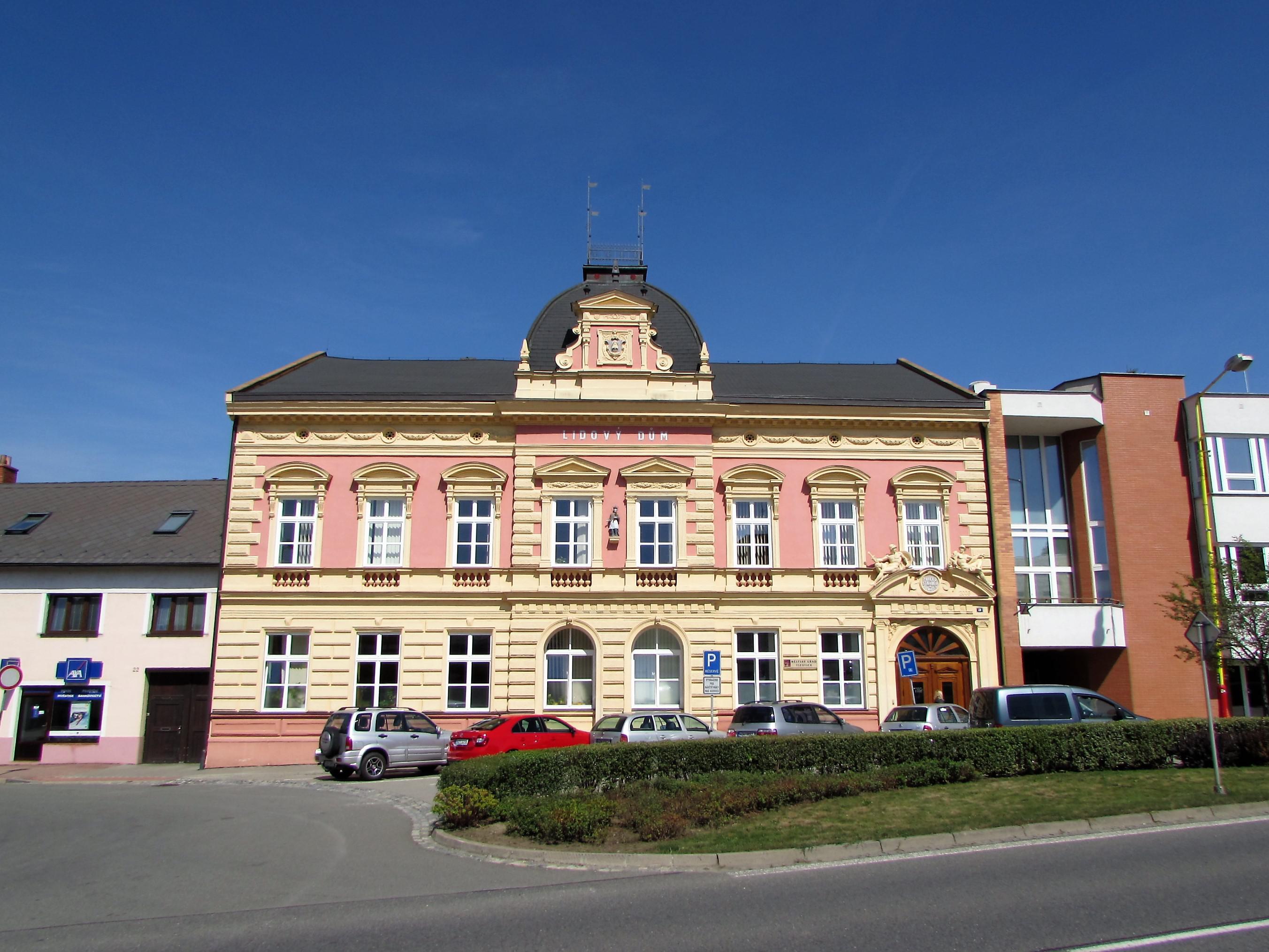Vizovice - městský úřad foto 5