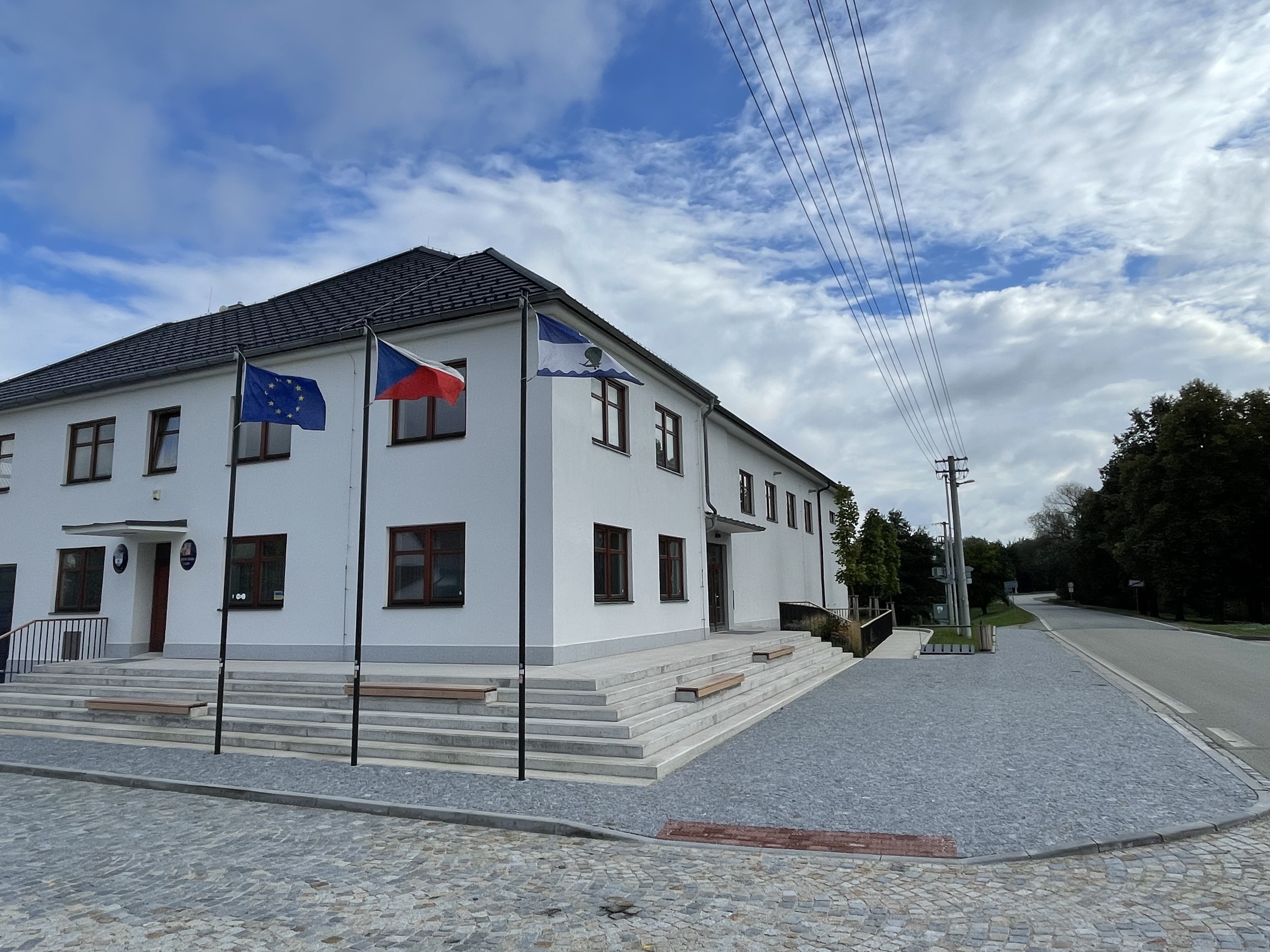 Vlkov - obecní úřad foto 6