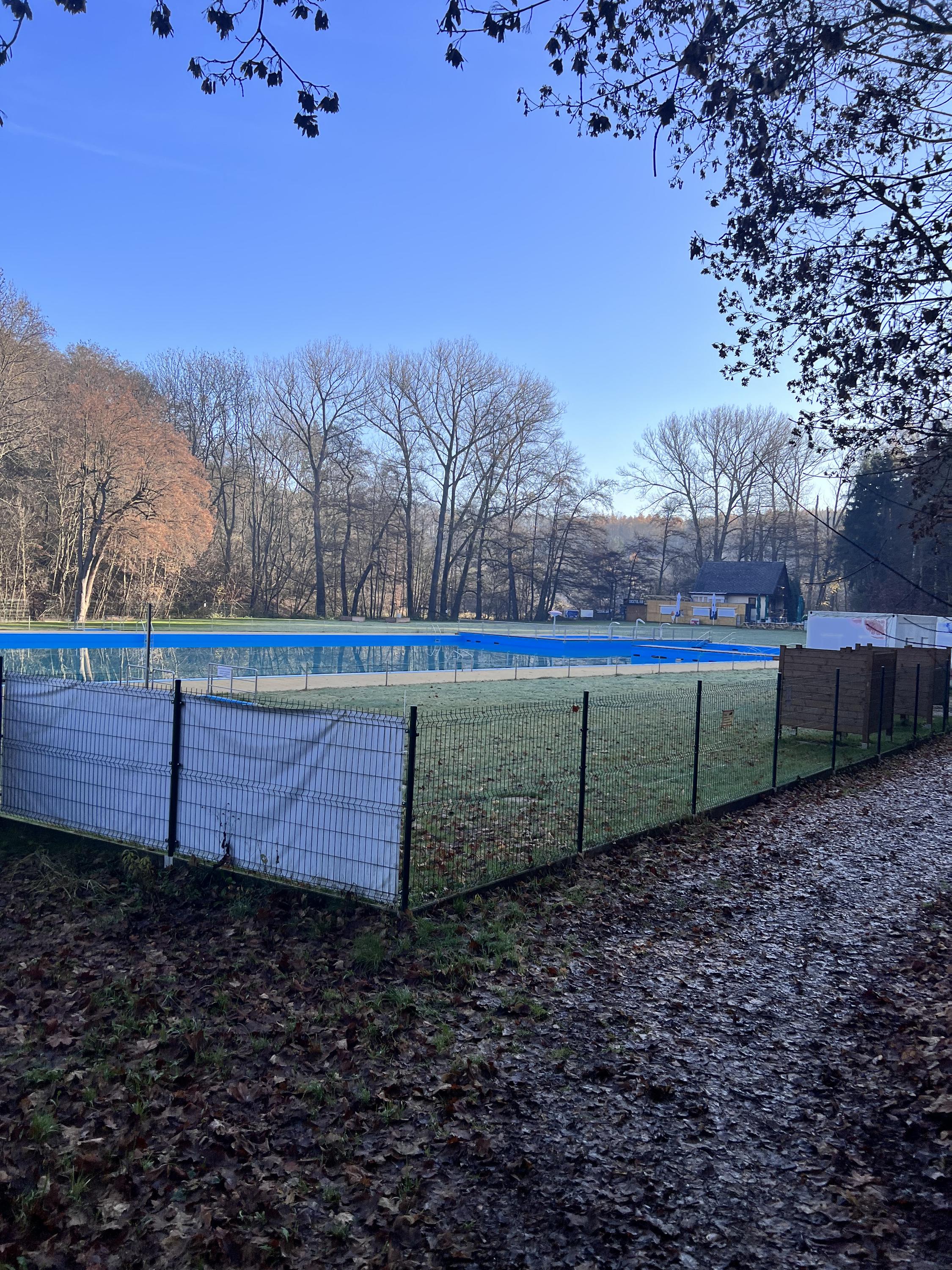 Koupaliště Úvaly foto 3