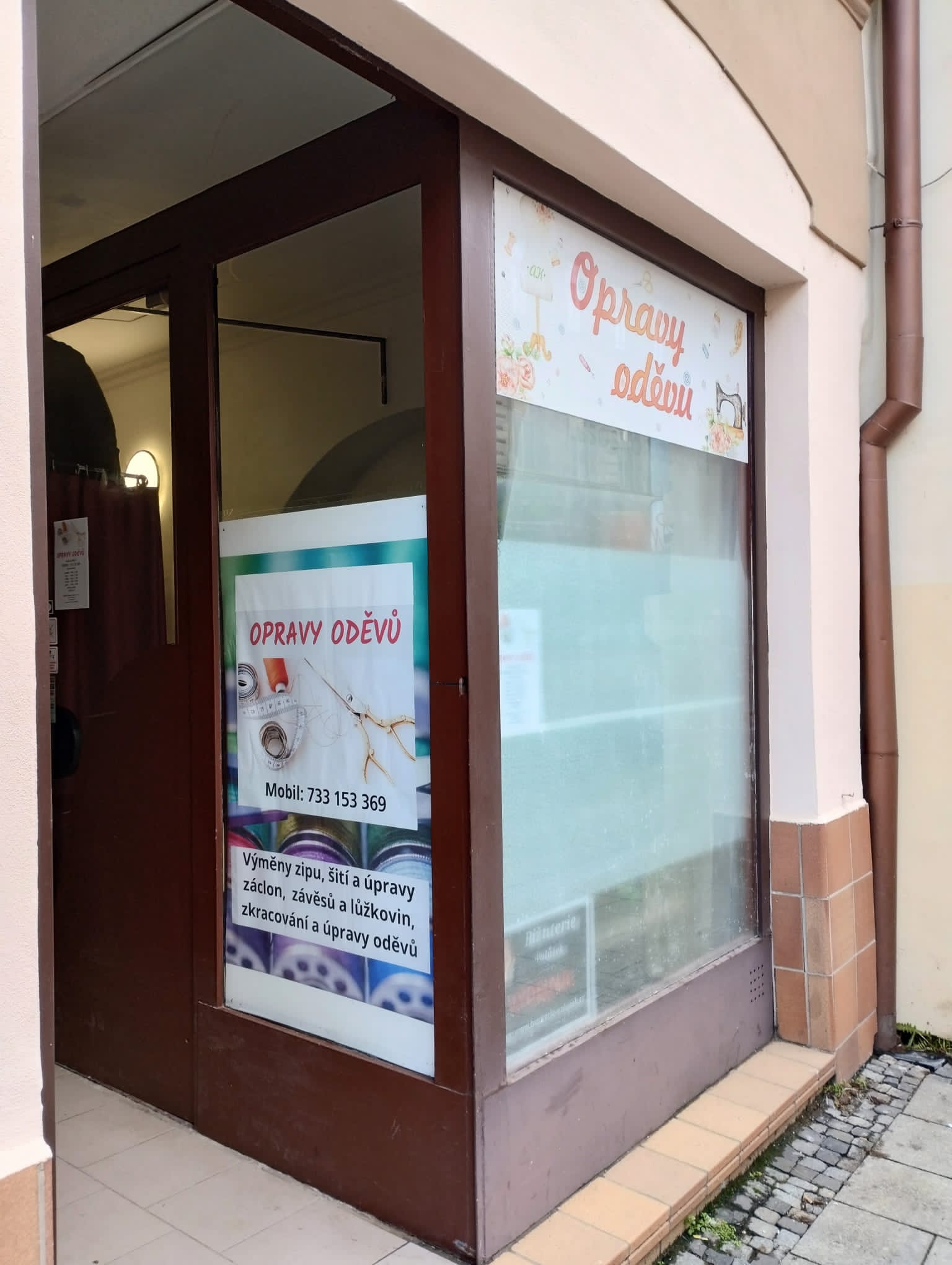 Opravy oděvů Alena Körnerová foto 2