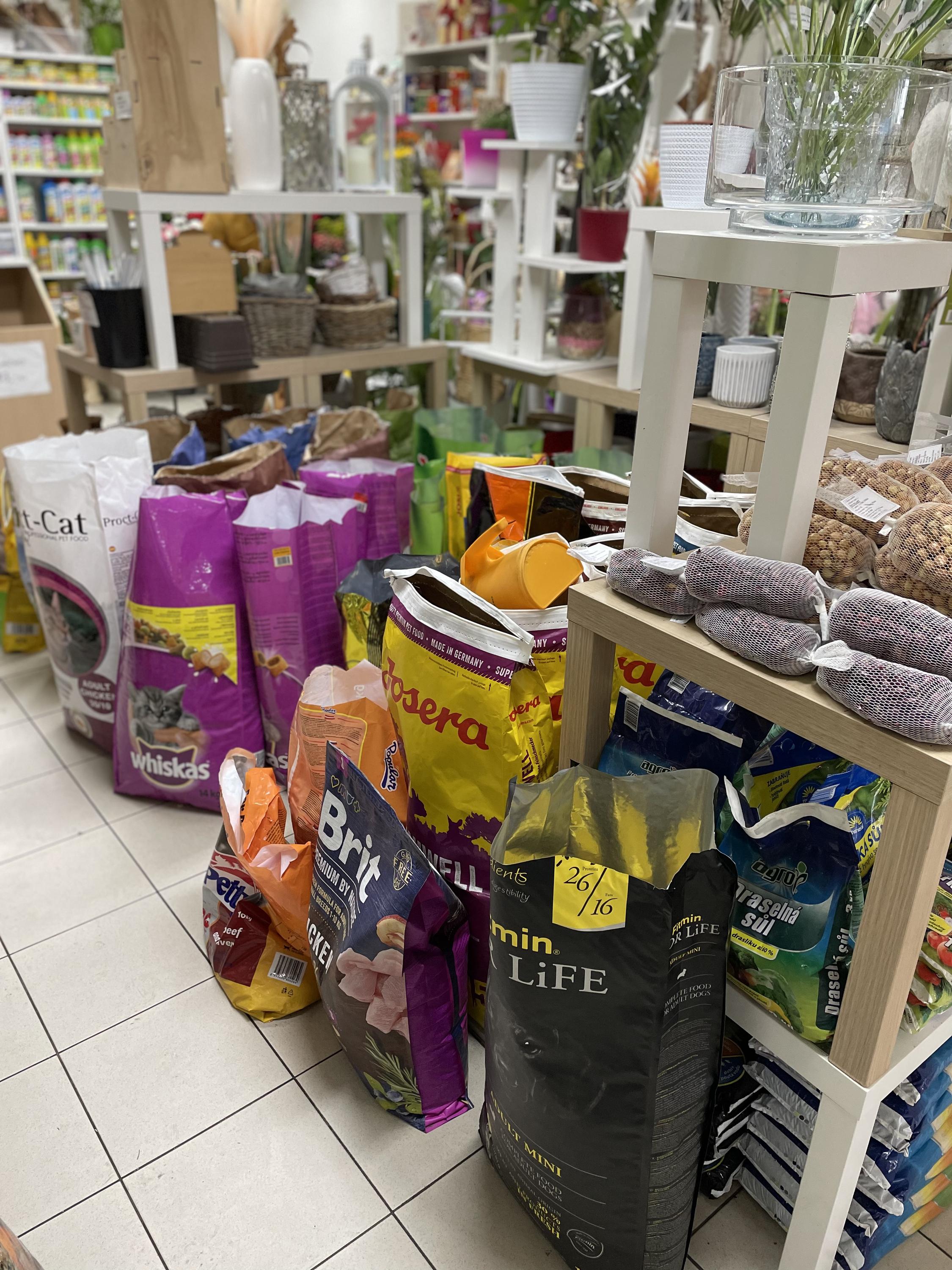 Květinářství, chovatelské a zahradnické potřeby foto 3
