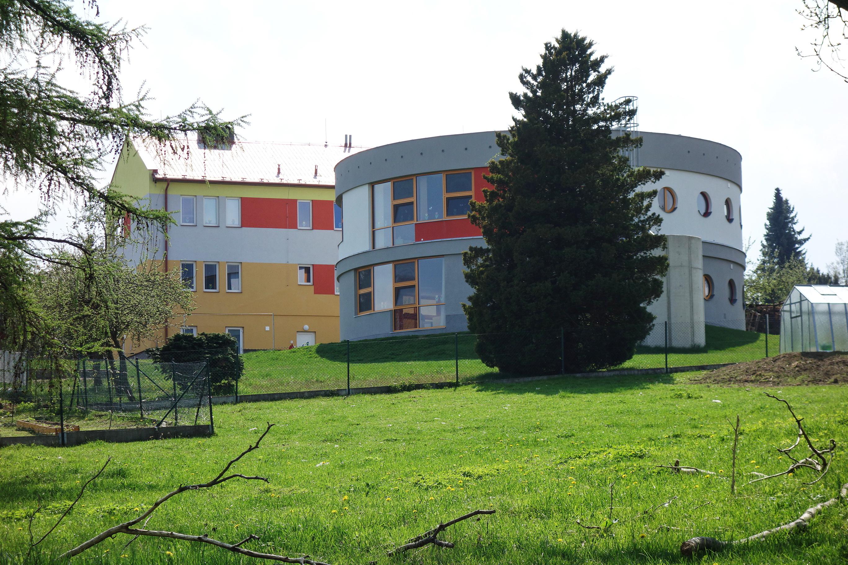 Mateřská škola, Nasavrky, okres Chrudim foto 2