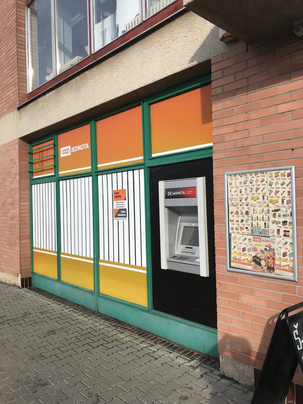 Bankomat MONETA Money Bank foto 2