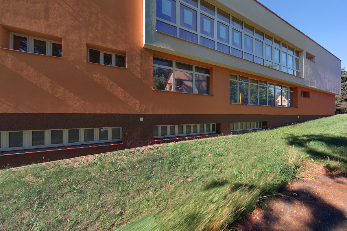 Půjčovna vybavení pro vodní sporty - PANDA SPORT