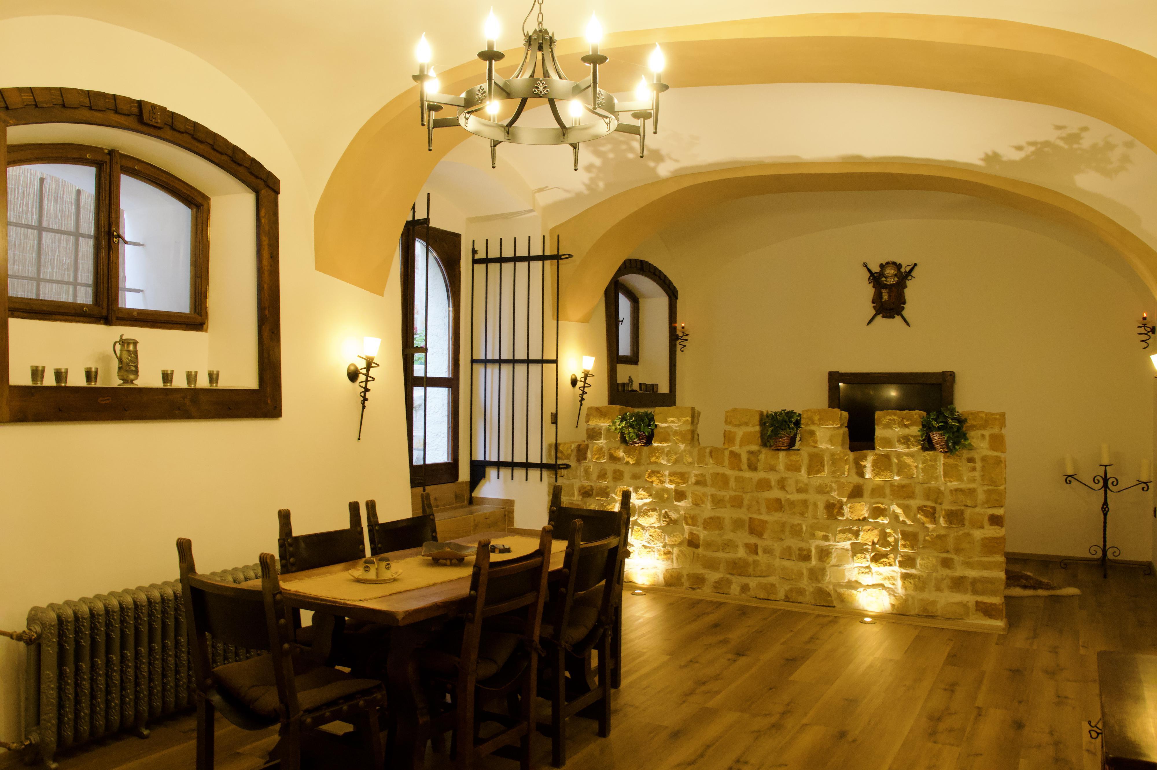 Superb Medieval Apartment