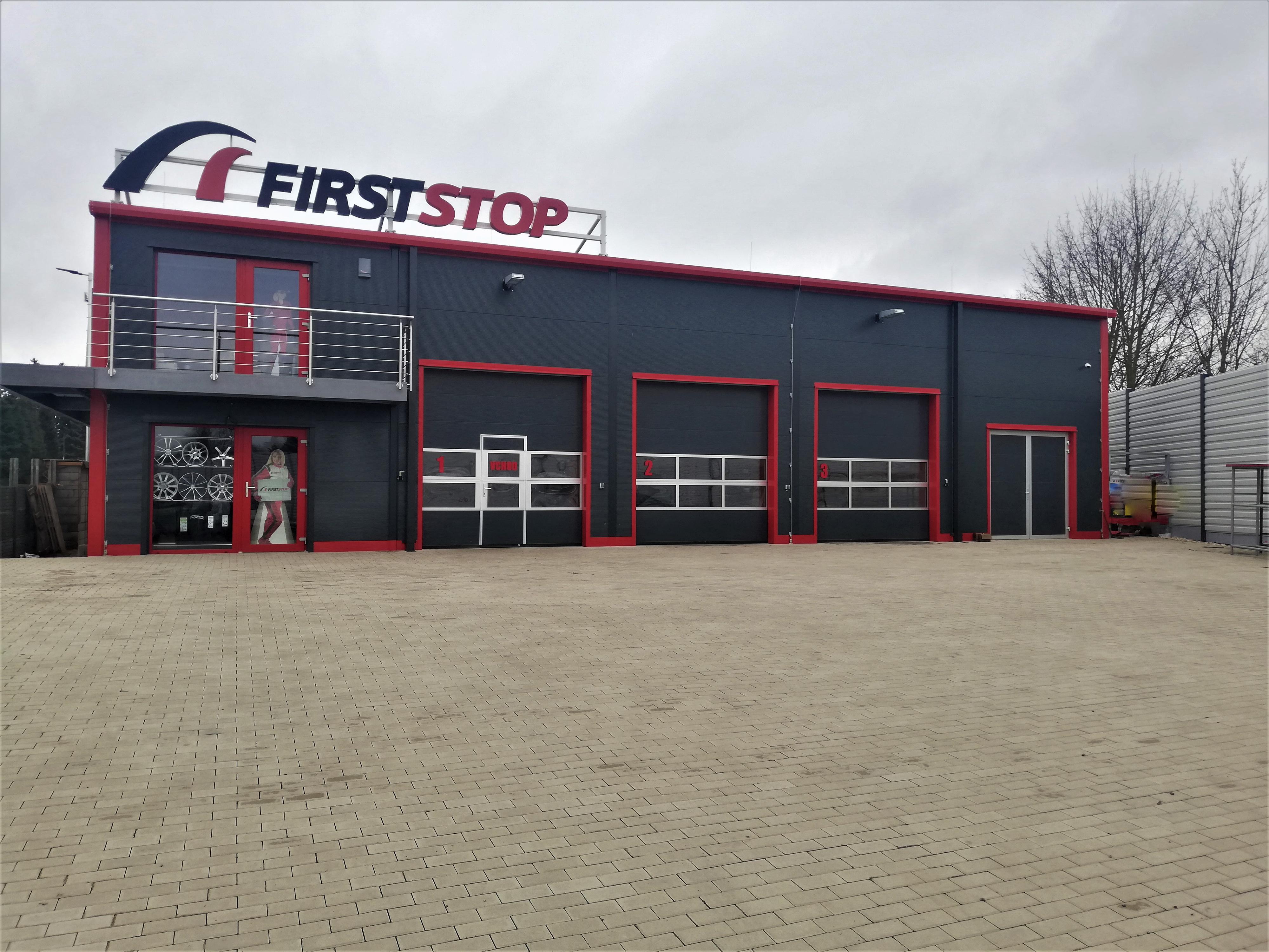 PNEUSERVIS NA VÝŠINCE-FIRSTSTOP