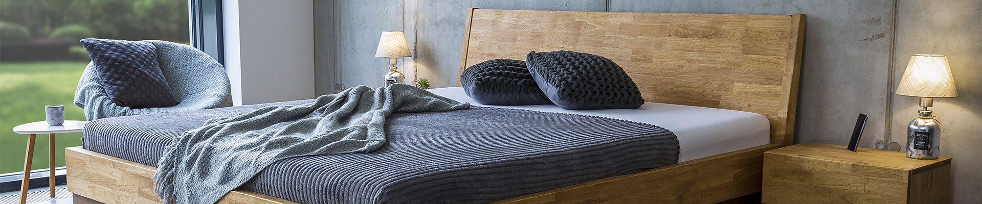 Úvodní obrázek ECLISSI - masivní postele