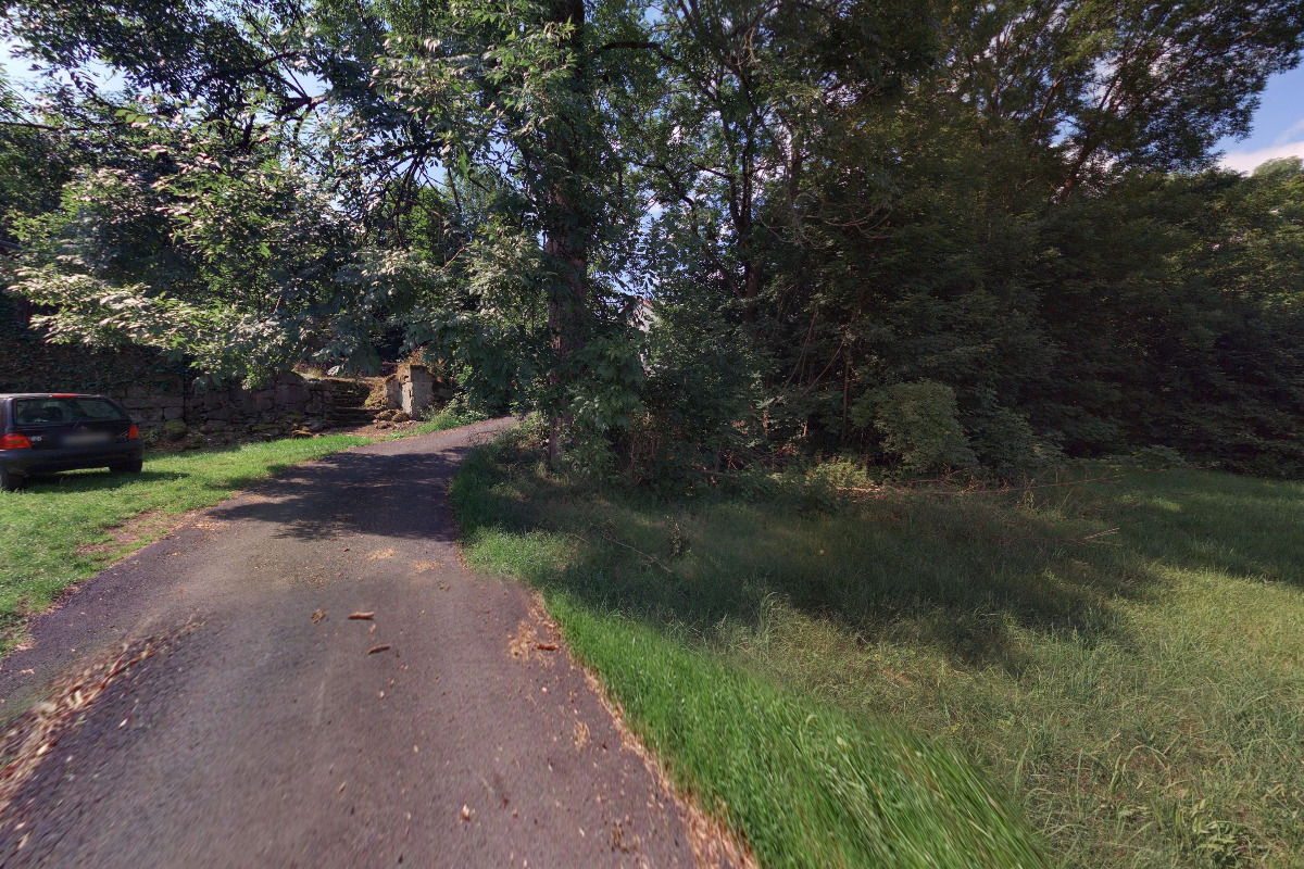 Instalatér Jindřich Plašil