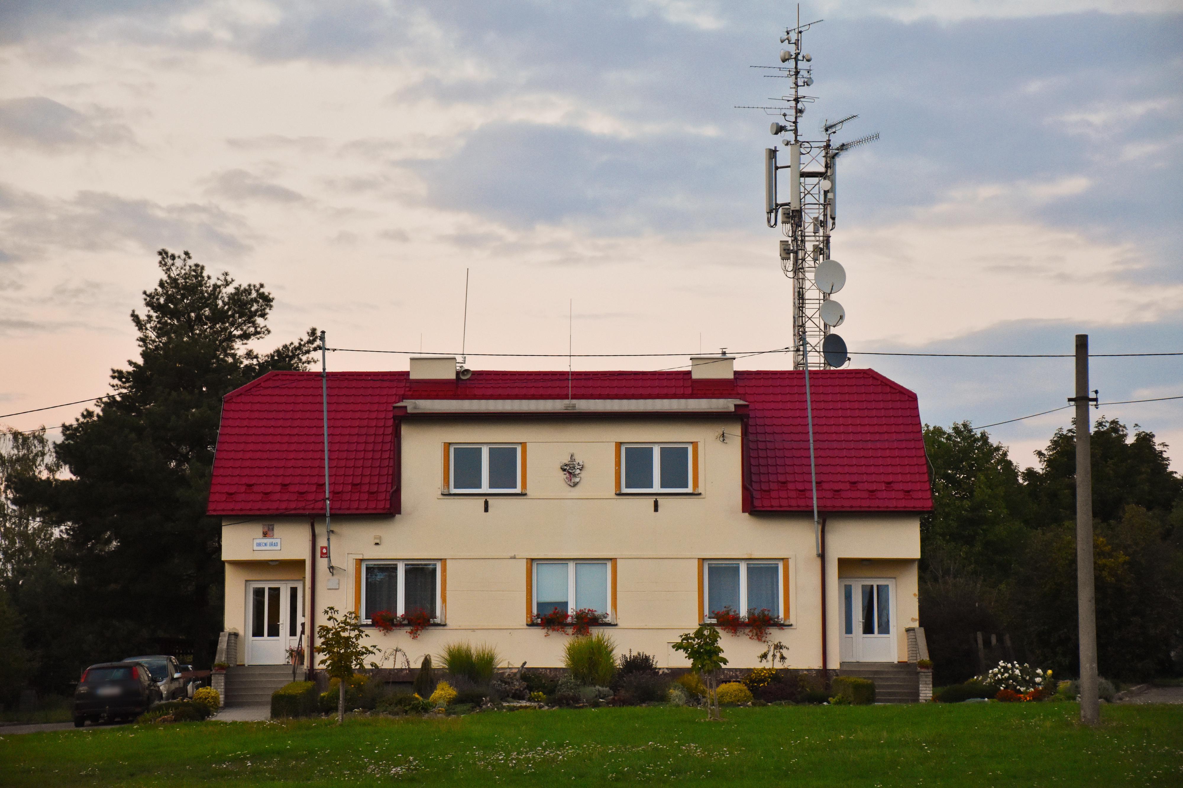 Prusinovice - obecní úřad foto 3