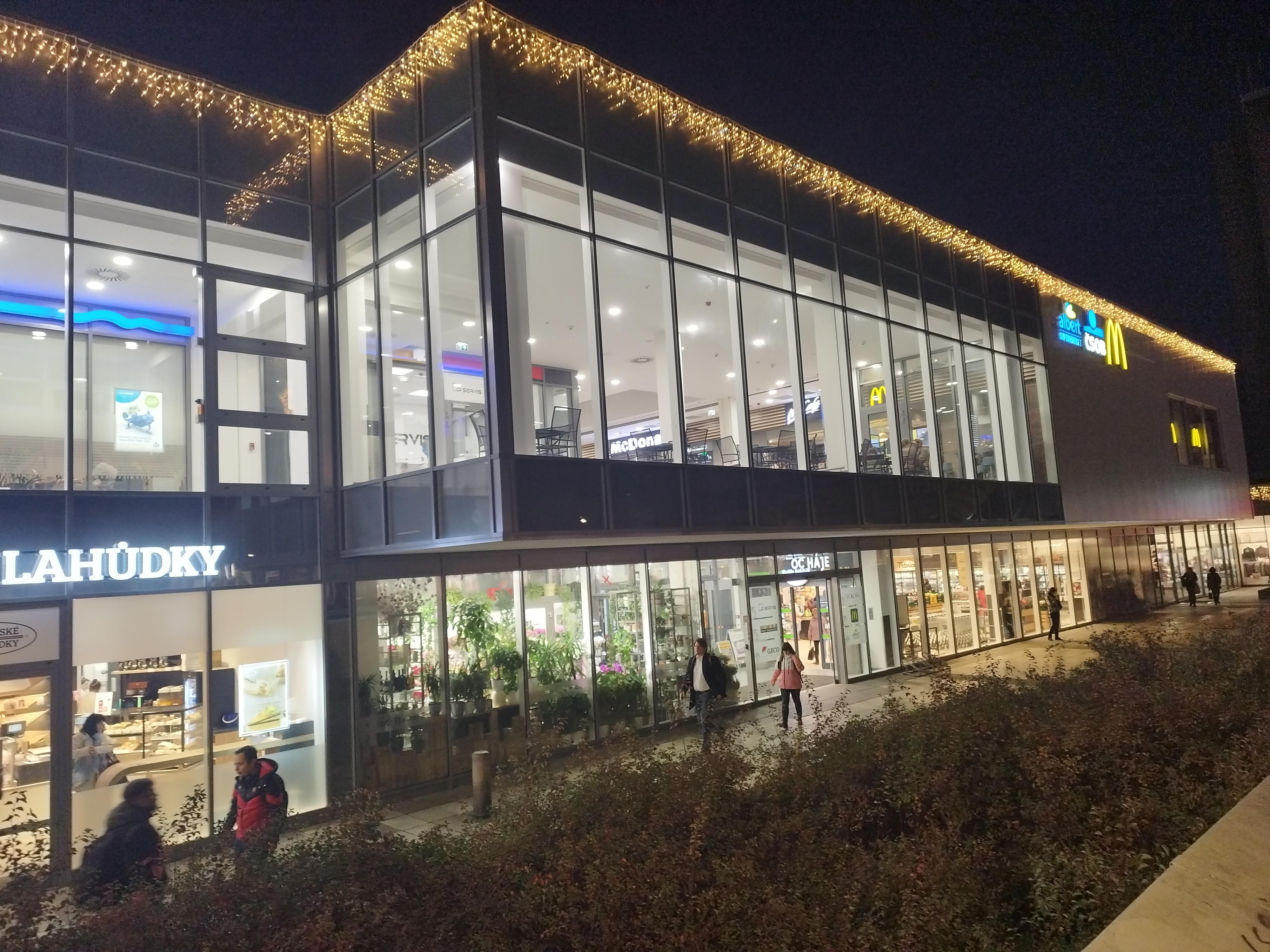 Obchodní centrum Háje foto 3