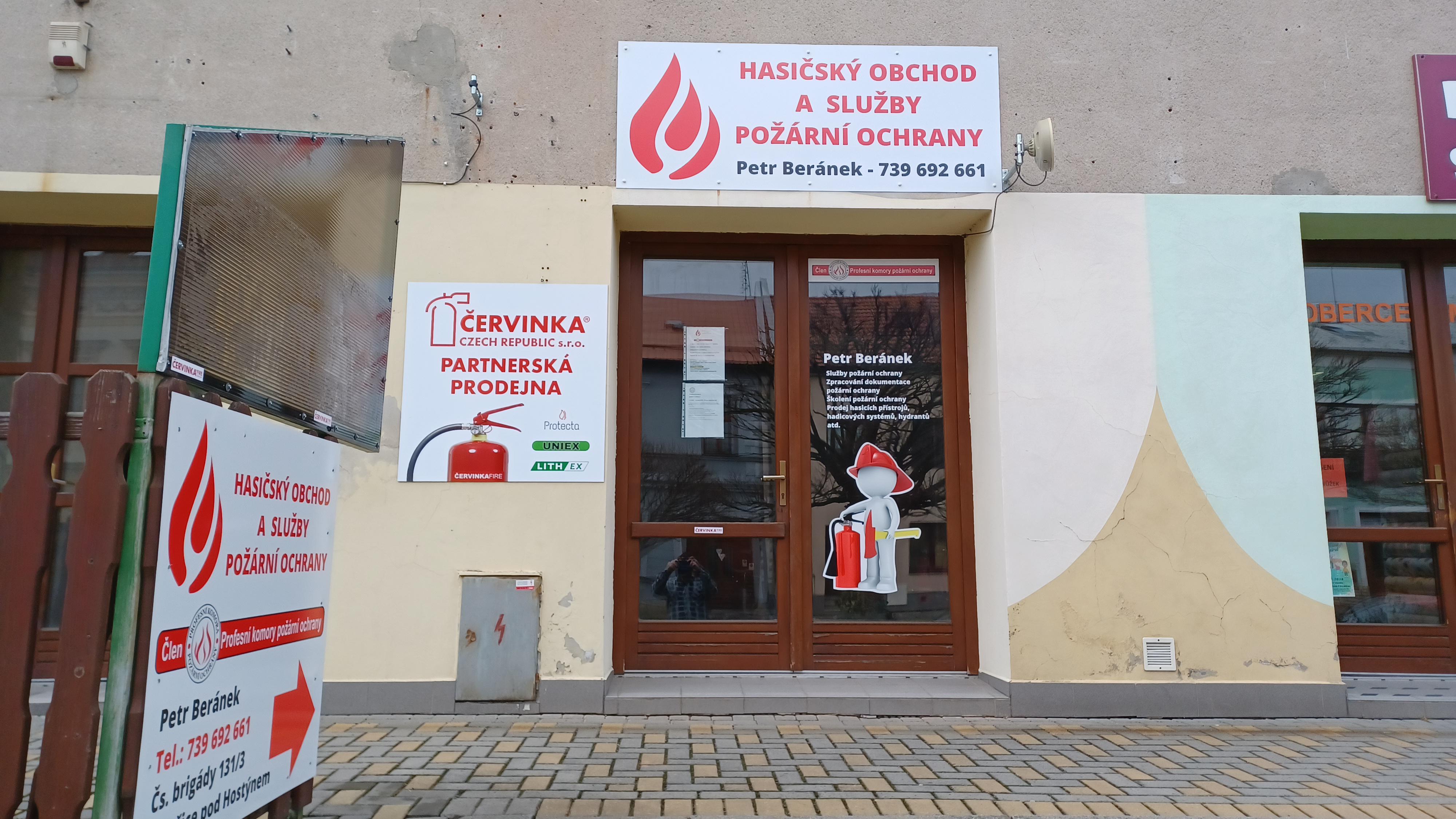 Hasičský obchod a služby požární ochrany