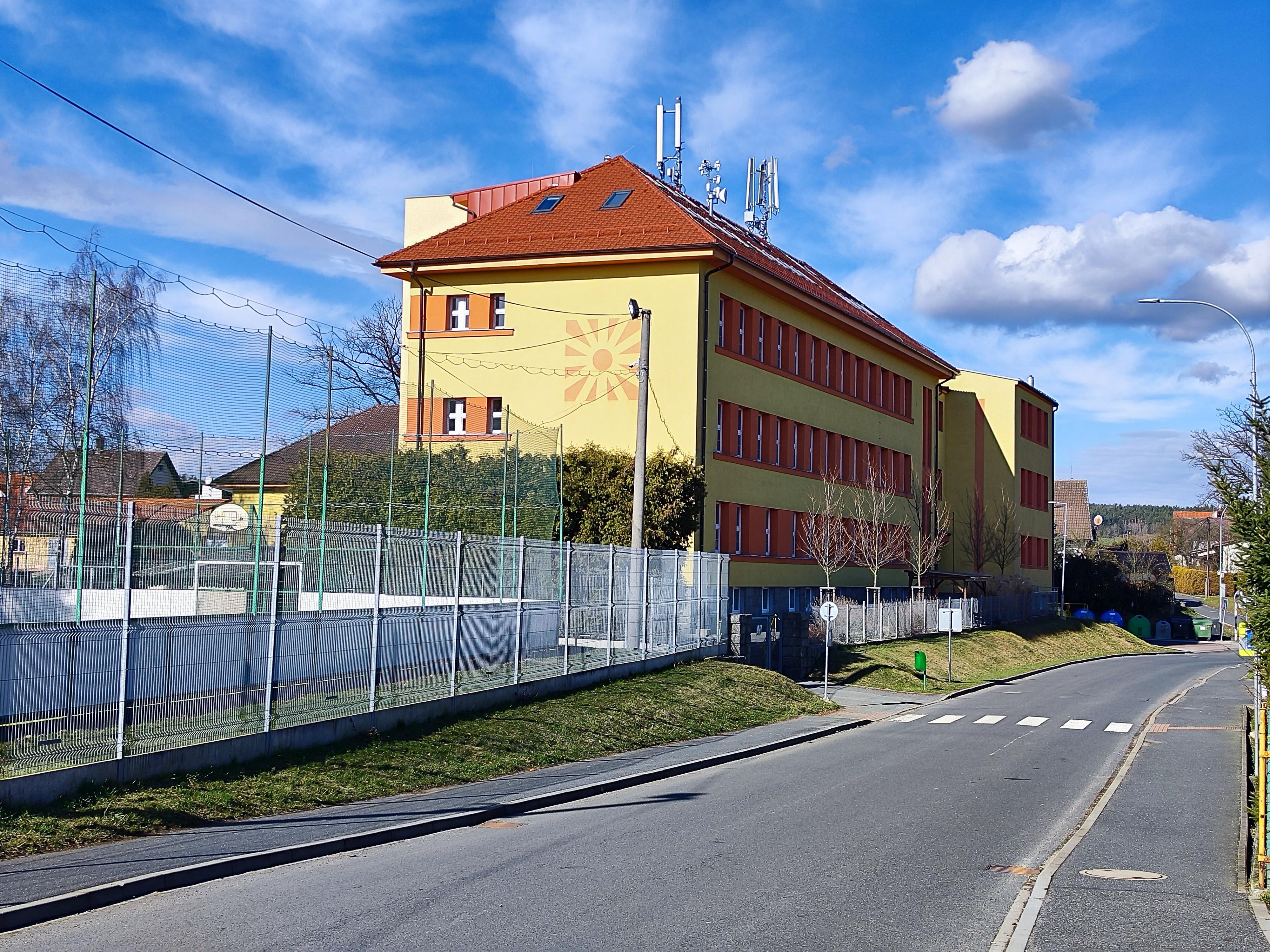 ZŠ a MŠ Blížejov foto 6
