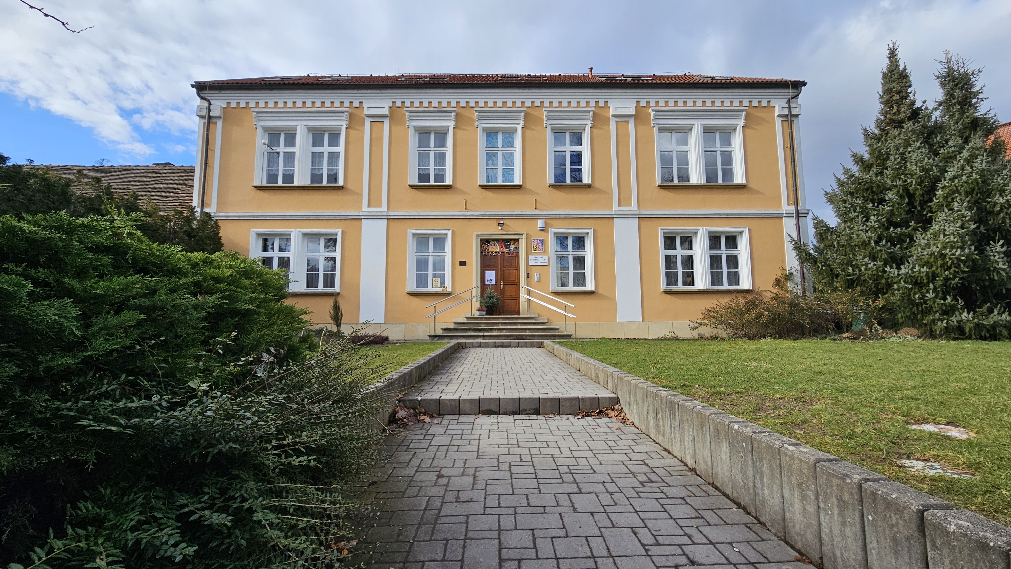 Základní umělecká škola F. A. Šporka, Jaroměř foto 3