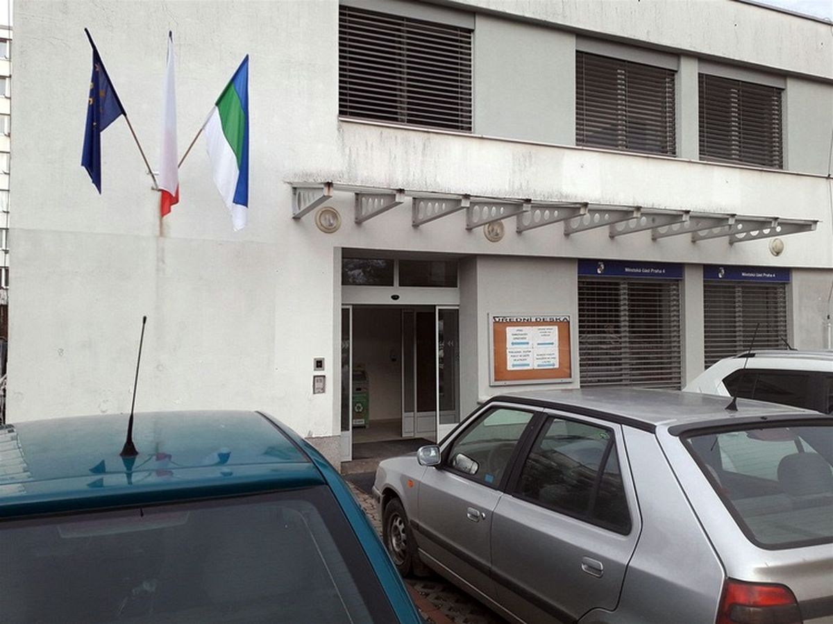 Praha 4 - Oddělení zón placeného stání foto 2