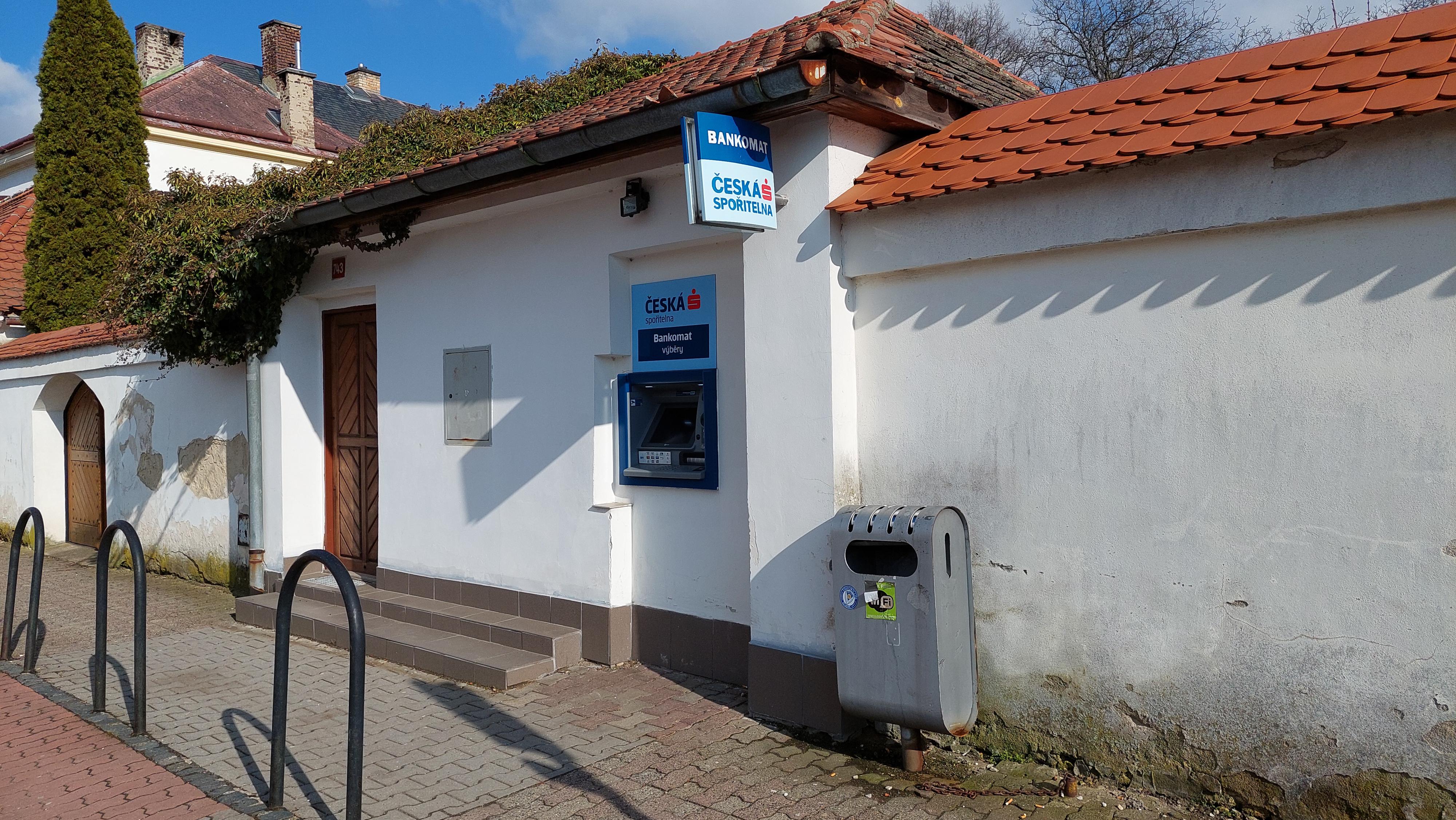 Bankomat České spořitelny foto 2