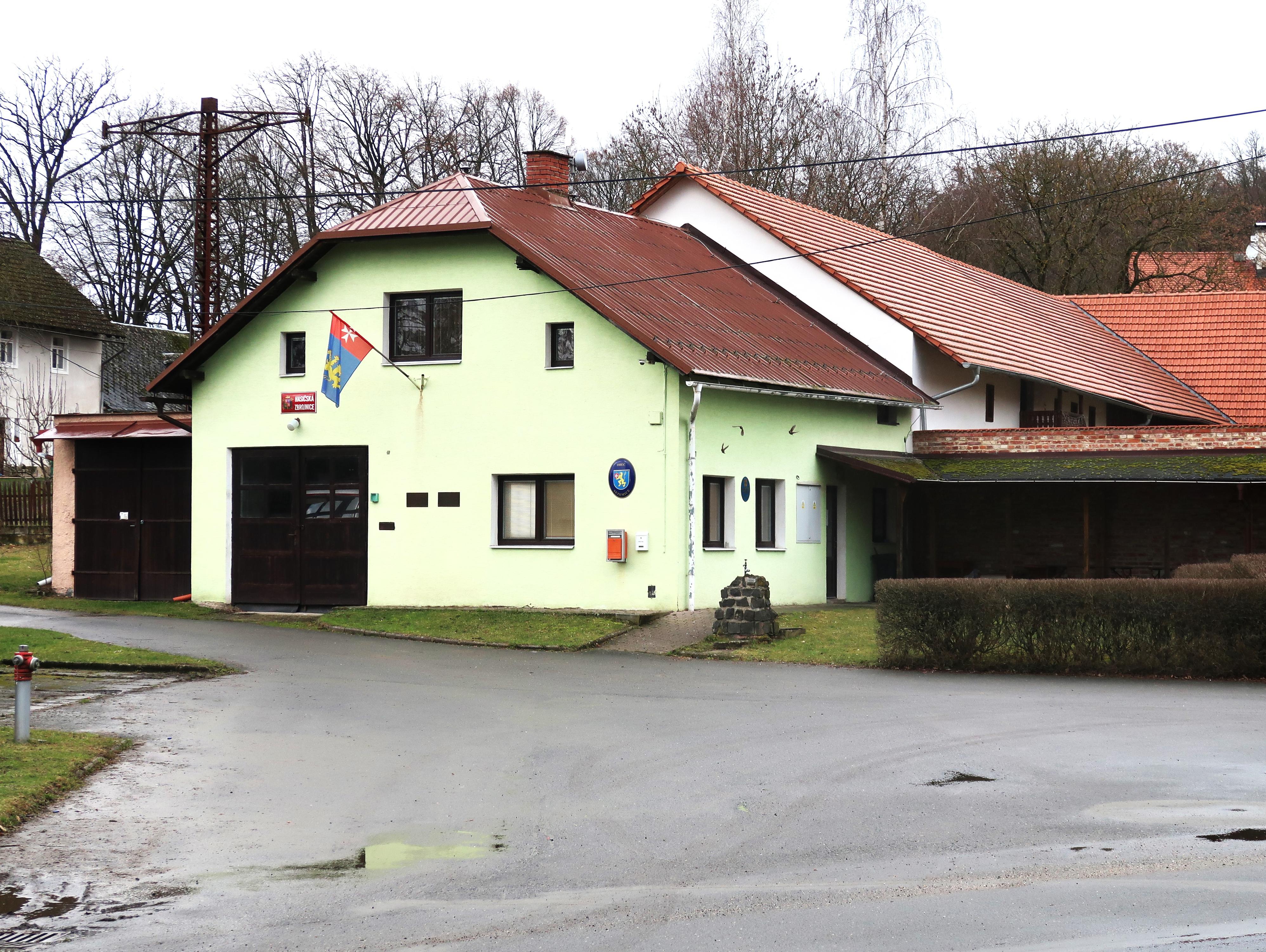 Sezemice - obecní úřad